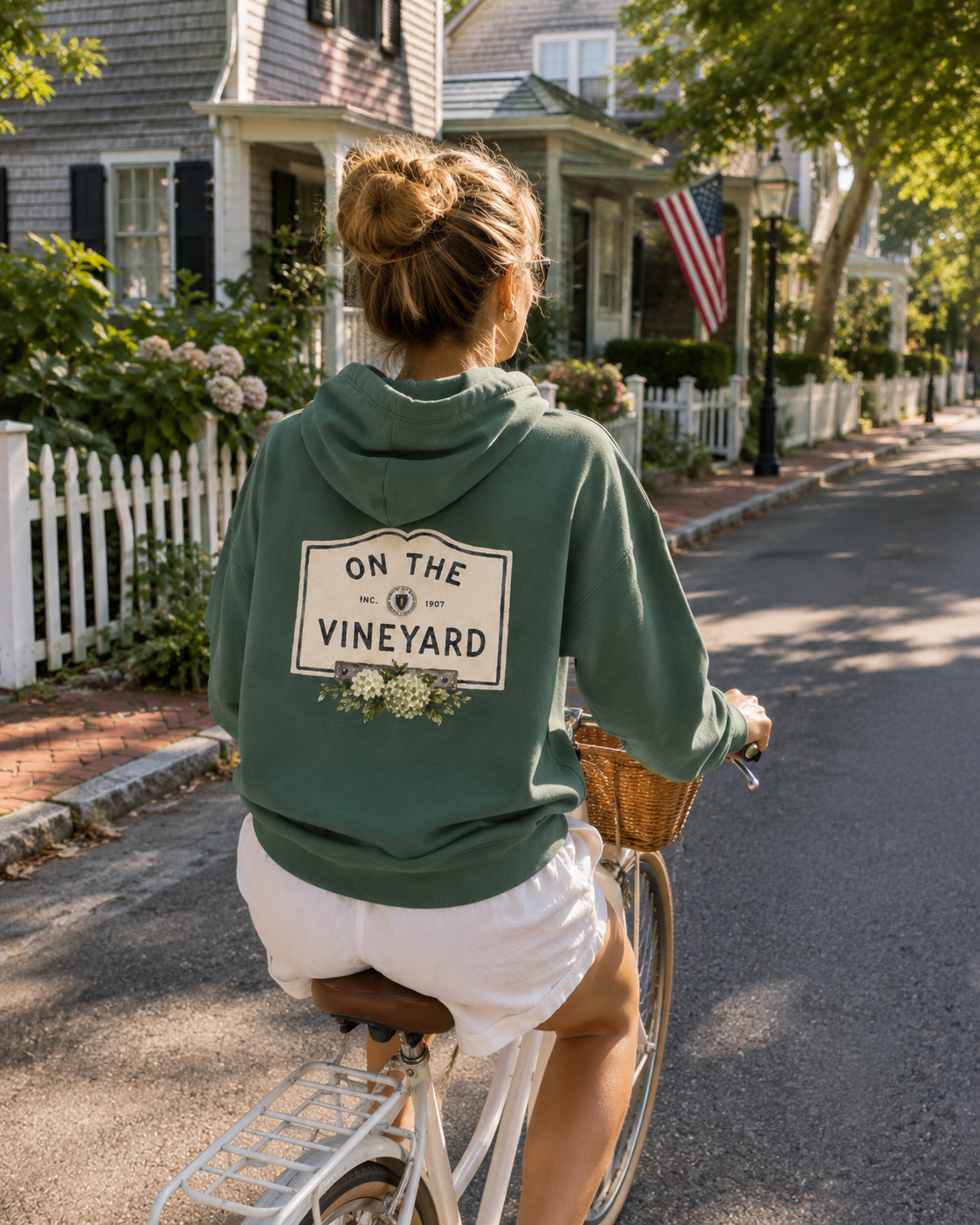 On the Vineyard Hoodie | Green