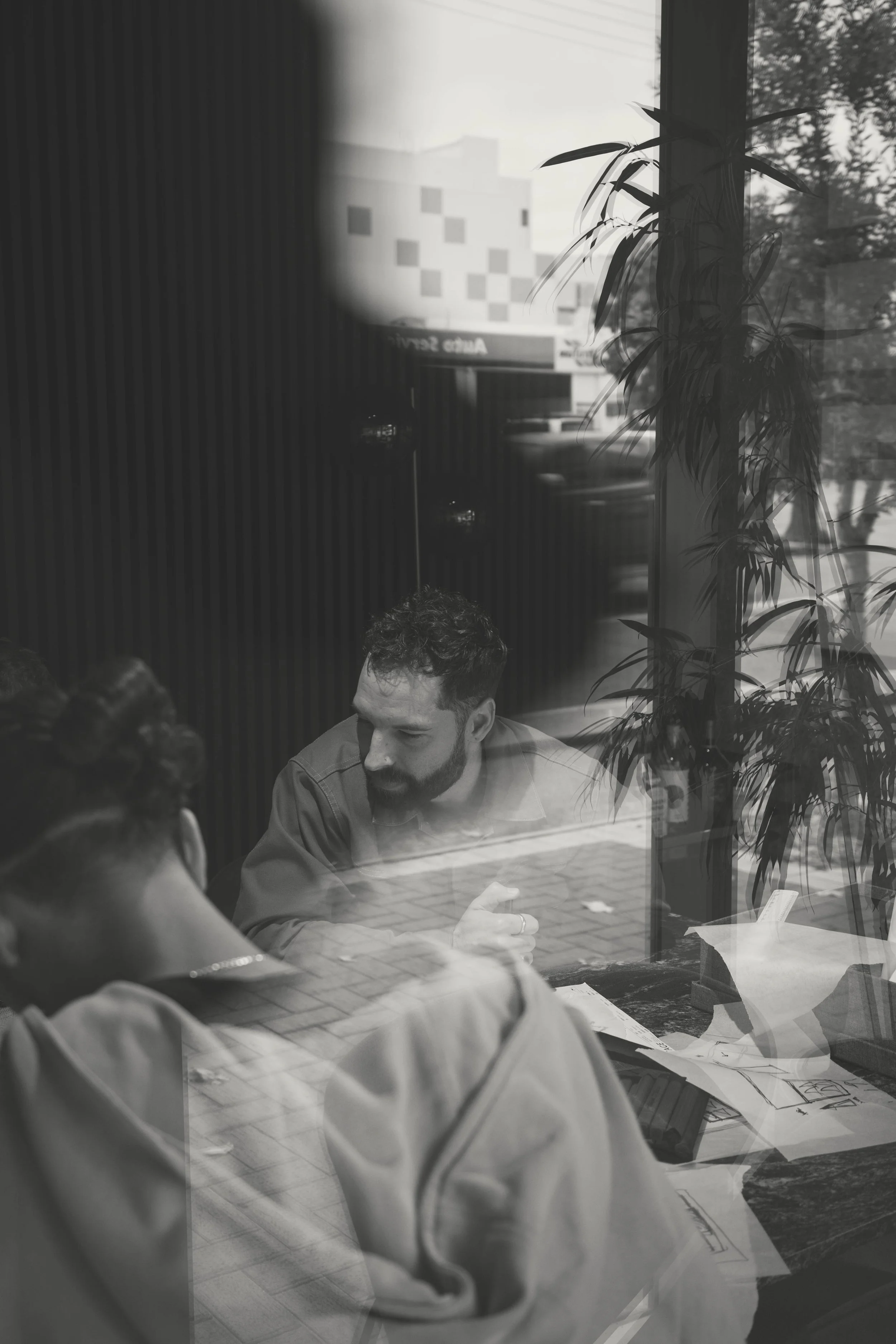 Guiding decisions through the design process