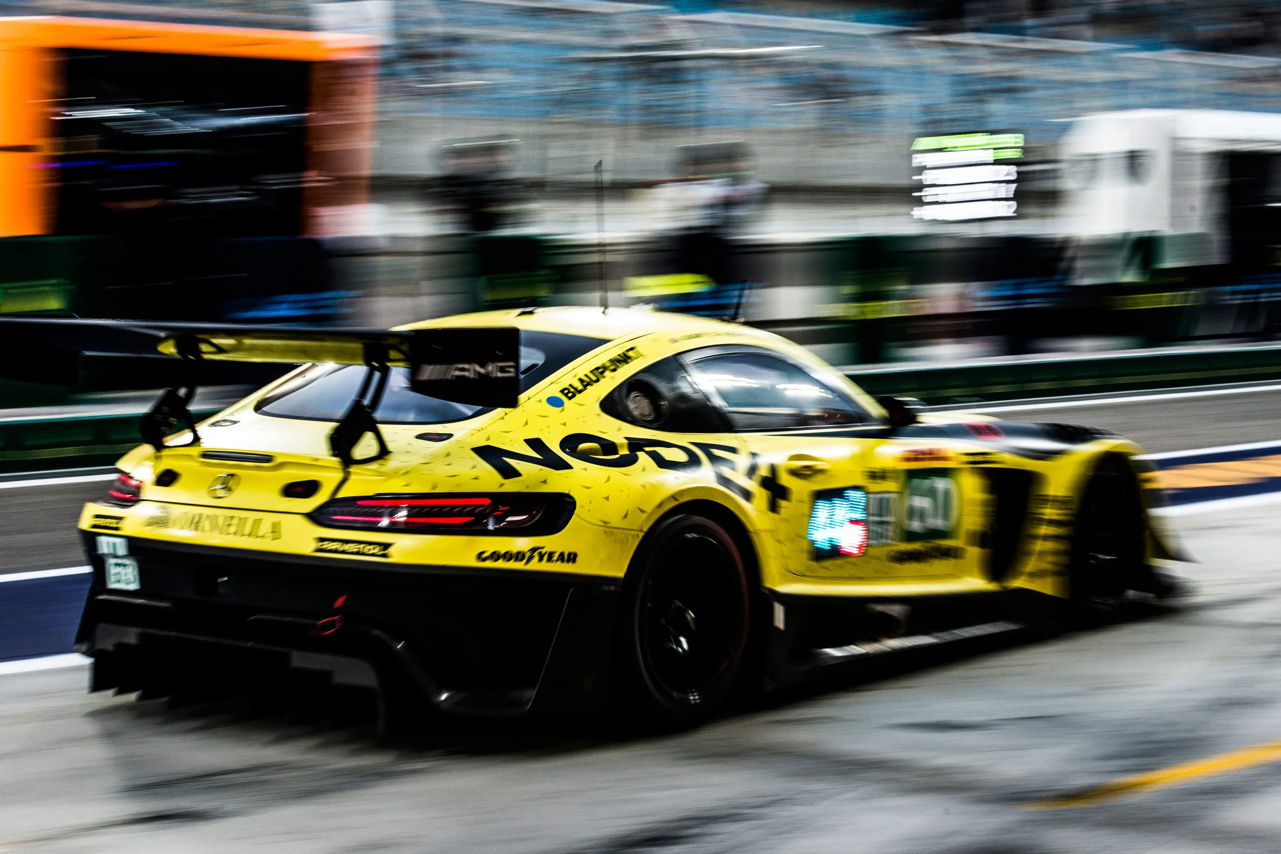 Motorsport photography, Pitlane photography, Le Mans, Endurance racinge, WEC, F1, ELMS, Porsche Cup, Motorsportfotografie, Hoyinck Photography Frank Hoyinck