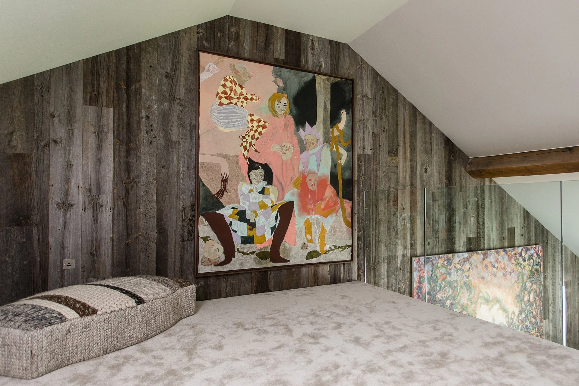 Sitting on the shore of Lake Windermere, Grey Gables is an impressive and luxurious Lakeland-stone home with incredible curated art collection. 