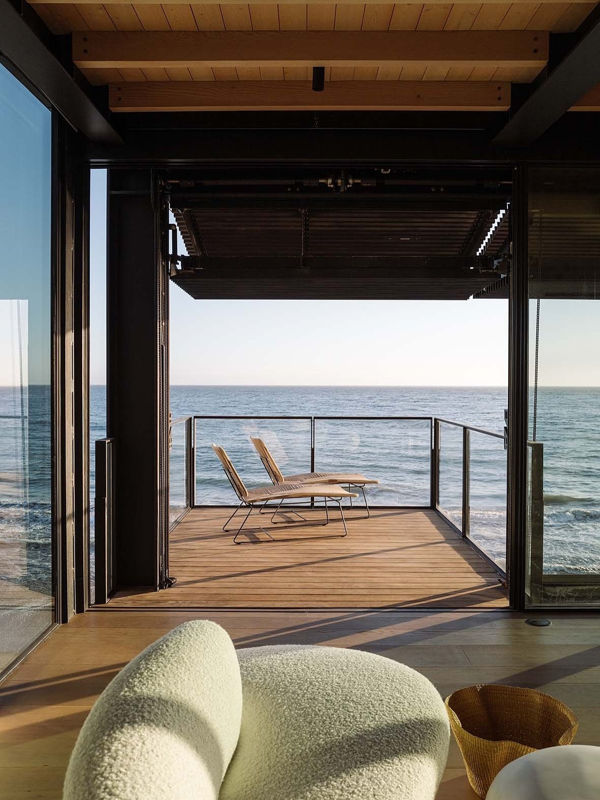 Where art, design and the Pacific meet. 

Our Malibu house pairs striking architecture with a beachfront setting, offering a seamless blend of creativity and coastal living. A retreat for thoseWhere art, design and the Pacific meet. Our Malibu house 