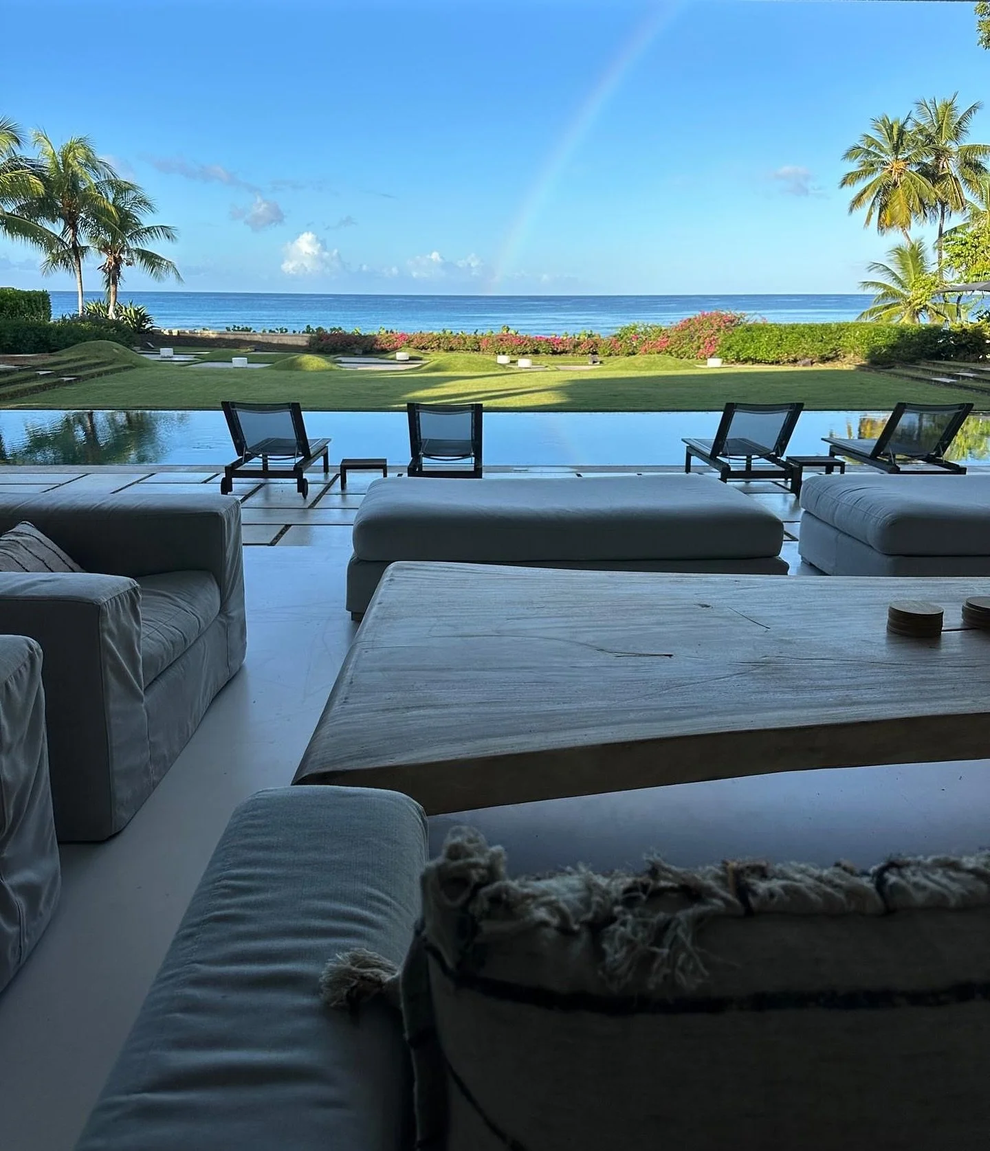 Godings is ever-so extraordinary that you may find it at the end of the rainbow...

#barbados #barbadosholidayhome #stpeter #luxuryholidayhomes #luxurylifestyle