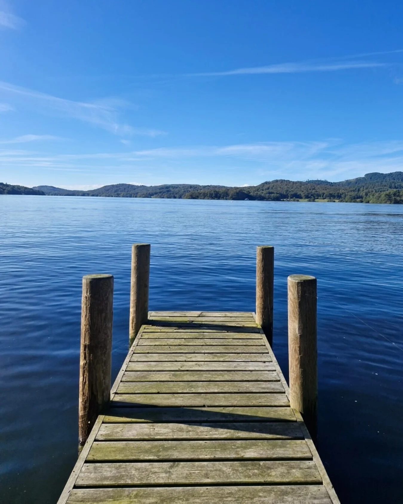 Unforgettable views of Lake Windermere at our much-loved Grey Gables holiday home...

#lakewindermere #lakedistrictuk #ukstaycation #lakeviews #luxuryholidayhome #luxurylifestyle