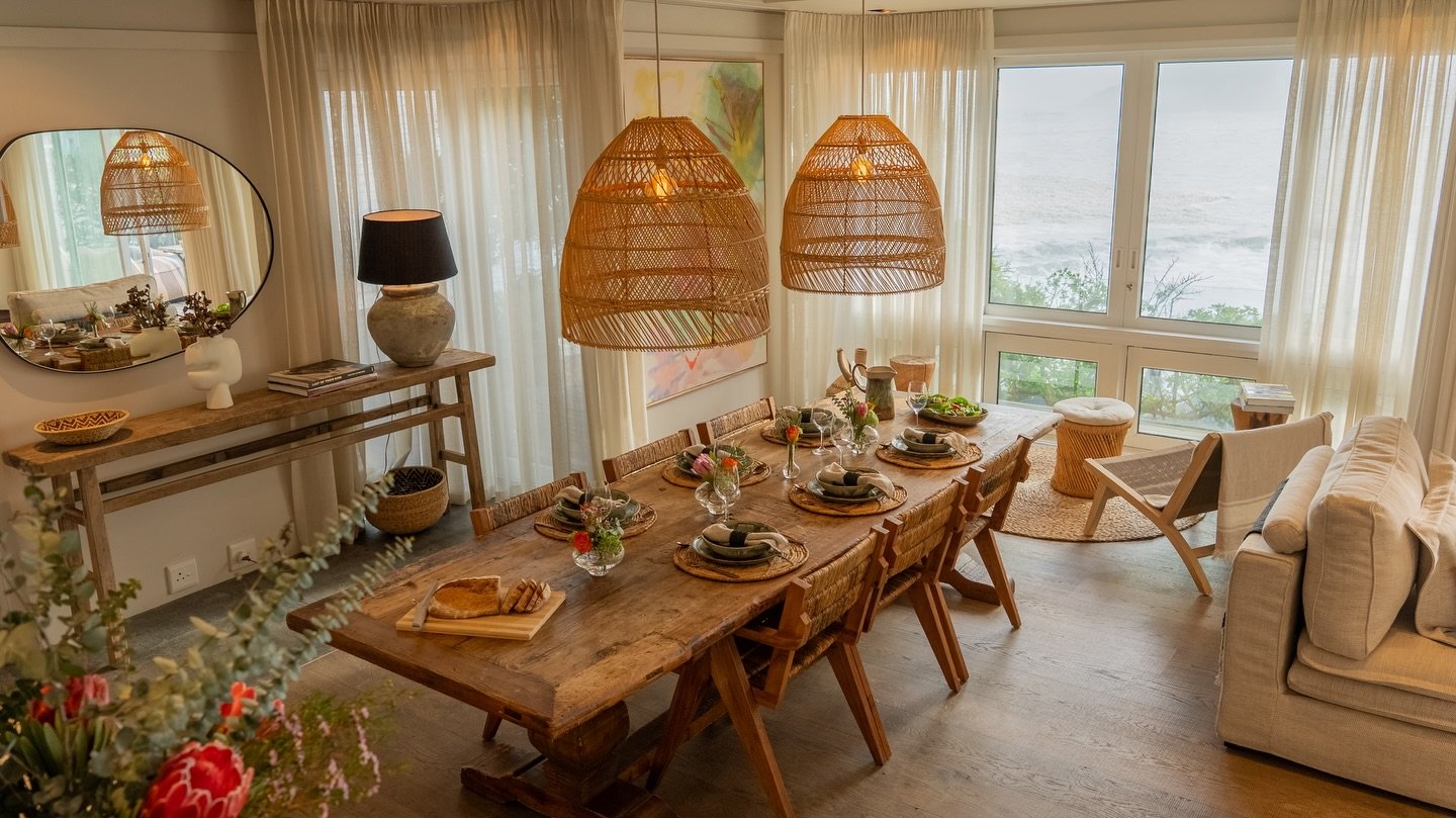 Dreaming of a luxury escape in Cape Town to take the edge of the winter blues? 

Look no further than our 4th beach holiday home...

#capetown #luxuryescape #luxuryvilla #capetownholiday #winterblues #wintersun