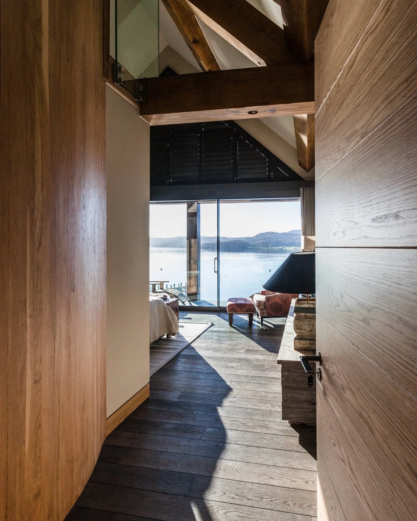 You, me, Lake Windermere?

#lakewindermere #luxuryholidayhome #ukstaycation #luxuryescape #lakehouse