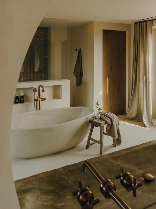 master bath 3.jpeg