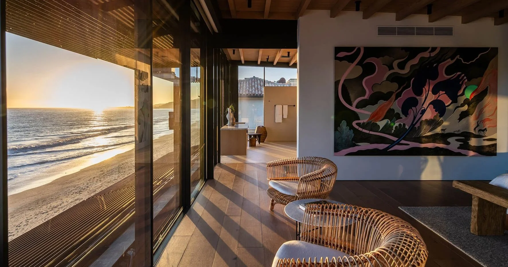 Edged between the dramatic Santa Monica Mountains and sparkling Pacific surf, this striking five-bedroom contemporary Olsen Kundig villa is one of the stand-out beach front properties on Malibu’s ‘Billionaire’s Beach’.