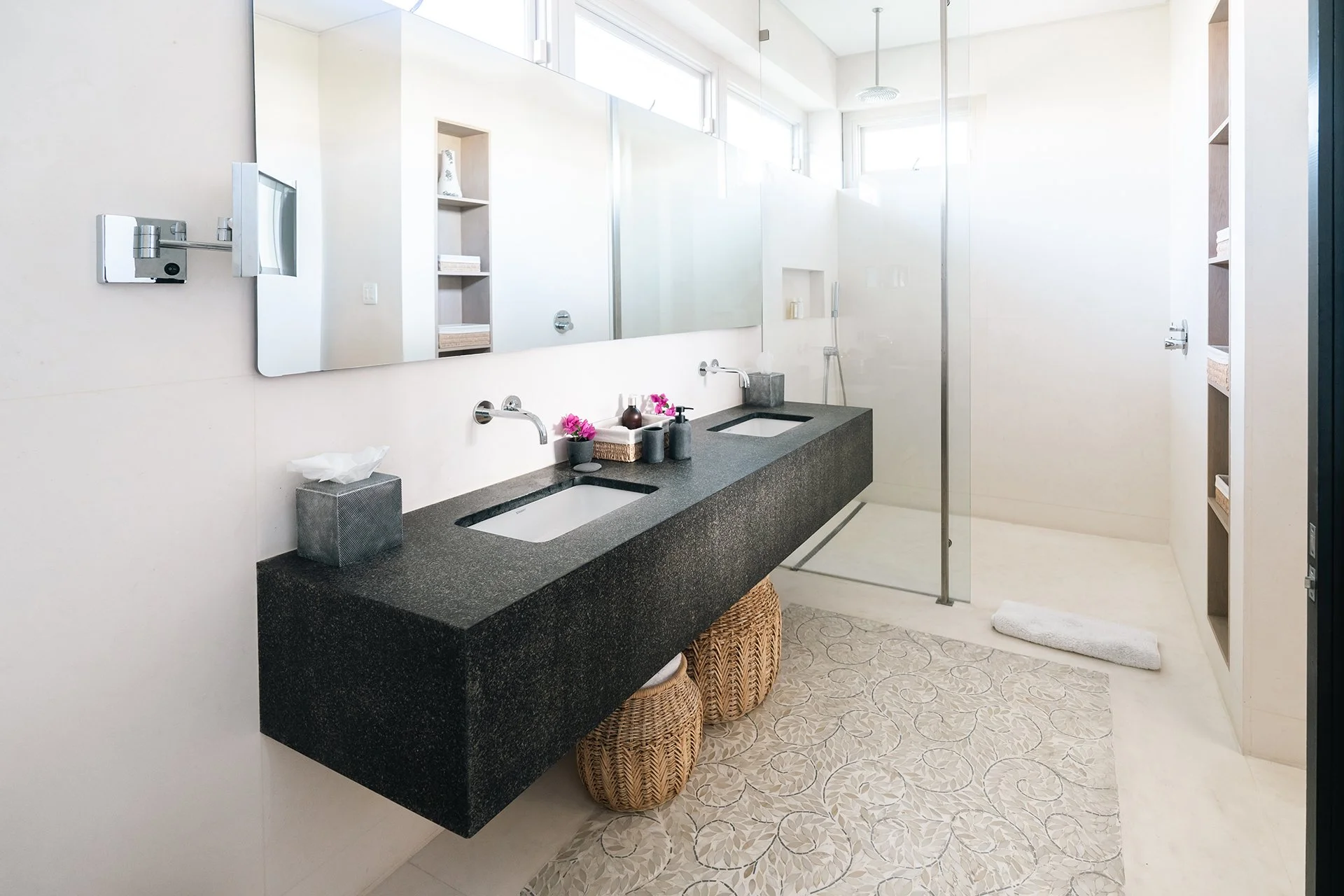 Each bedroom has a walk-in dressing room, private terrace and luxury bathroom furnished with Hansgrohe rain shower, mosaic tiles from Ann Sacks and marble vanities.