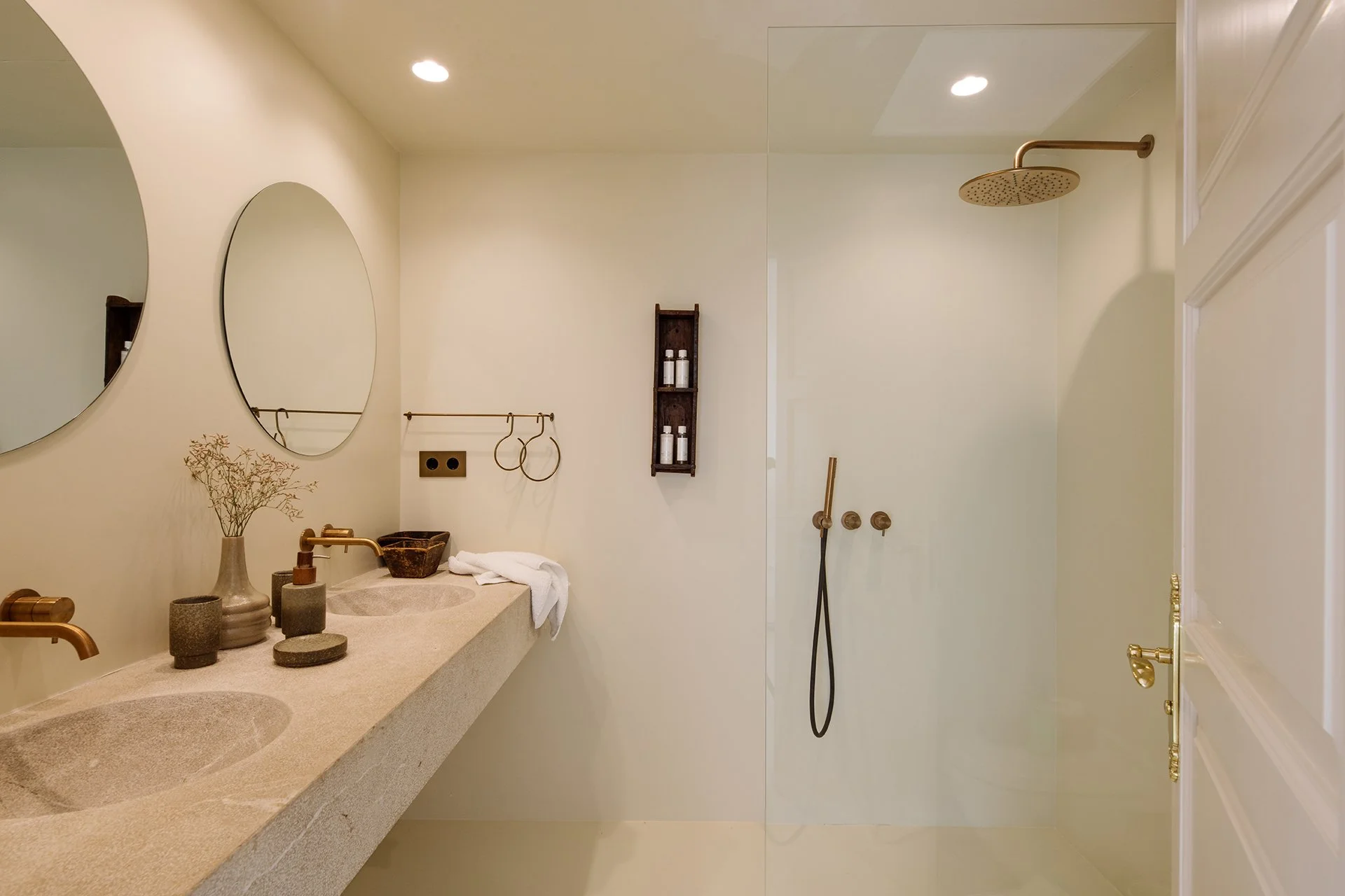 All have fabulous mountain and village views with en-suite stone, slate and marble shower rooms.