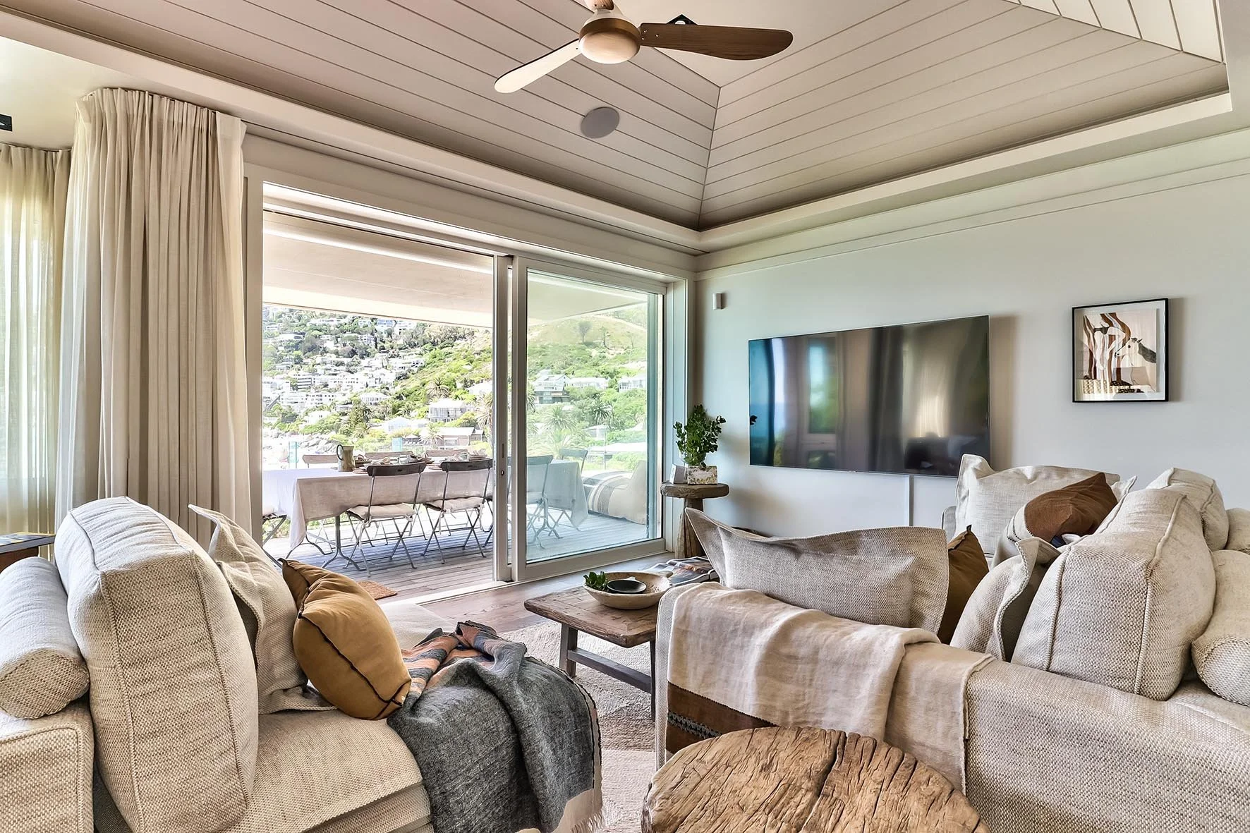 clifton 4th beach south africa bedroom sea view sofa