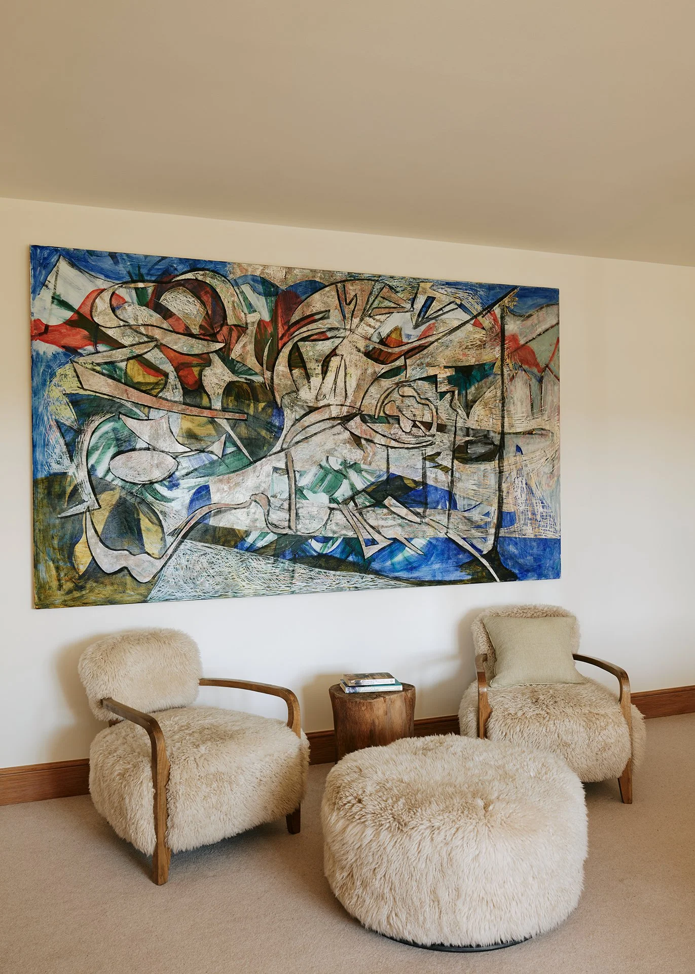 Offering luxury accommodation for up to ten guests in five bedrooms, the property has all the mod cons of a luxury boutique hotel with a home cinema room, cedar sauna, an indoor swim jet heated pool, a peloton, selection of free weights and a study.