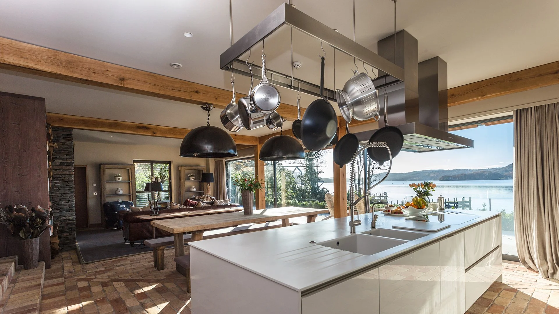 The kitchen is fully equipped with the latest mod cons, including a convenient Quooker tap and three cookers. Quality appliances are by Gaggenau, and the furniture comes from Ralph Lauren, Andrew Martin and Van Thiel. 