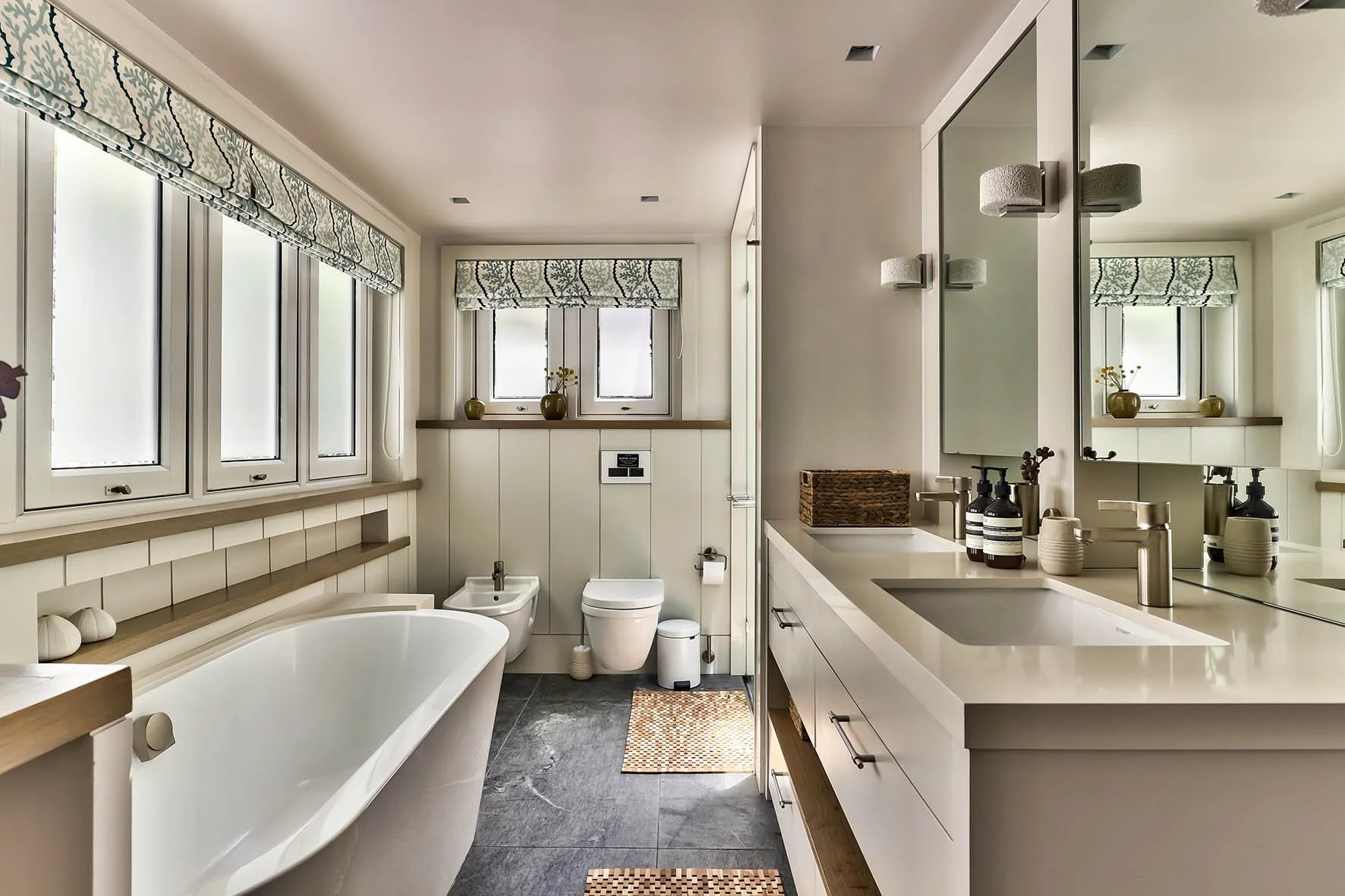 clifton 4th beach south africa bathroom