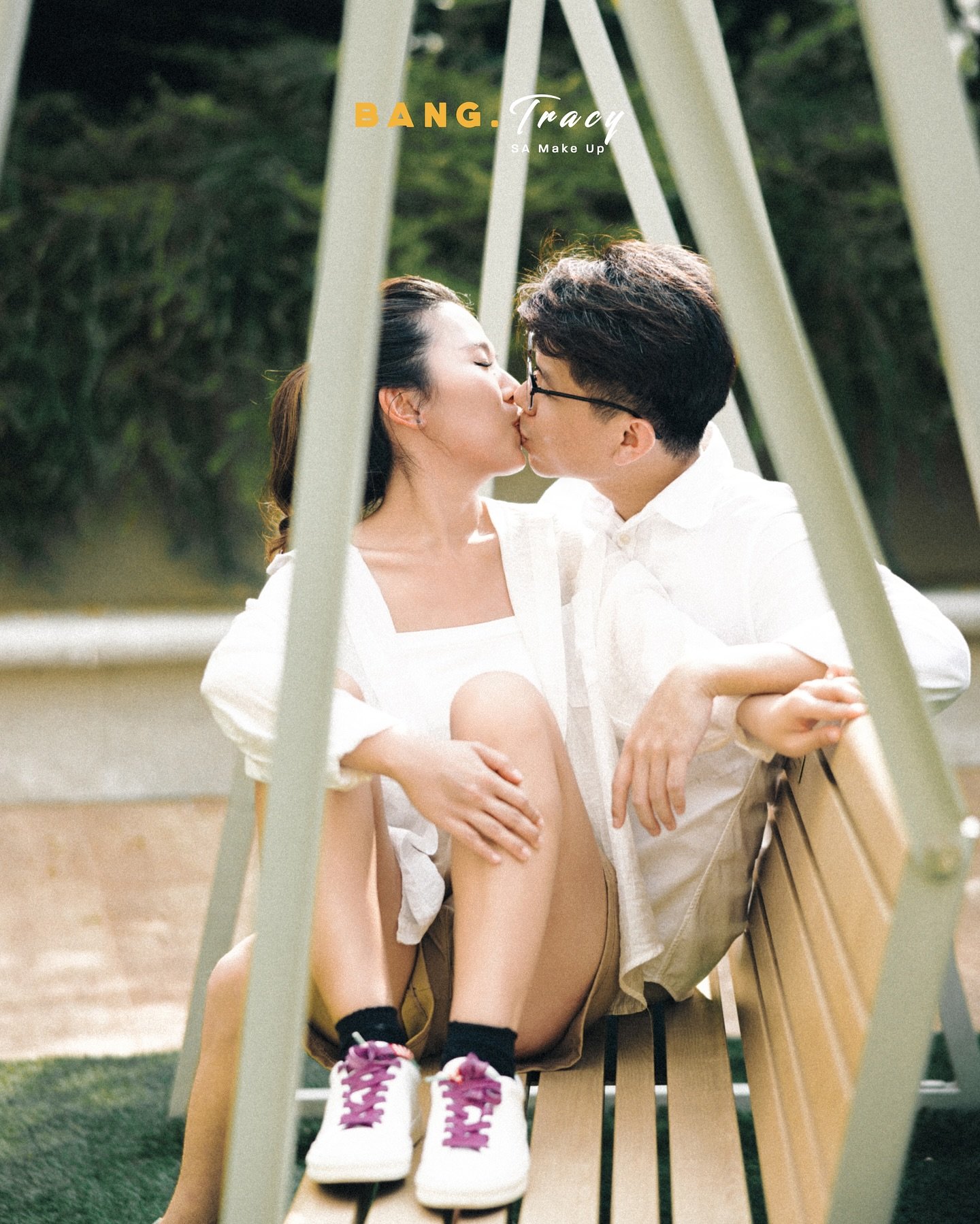 Pictures from our first free shoot giveaway winner! Super fun casual shoot finding hidden gem locations in Singapore! 

@sharon_l33 
MUA: @tracyng.samakeup.team 
@stella.ang.makeup