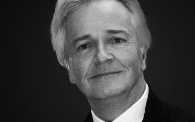 GRUßWORT HARTMUT HÖLL