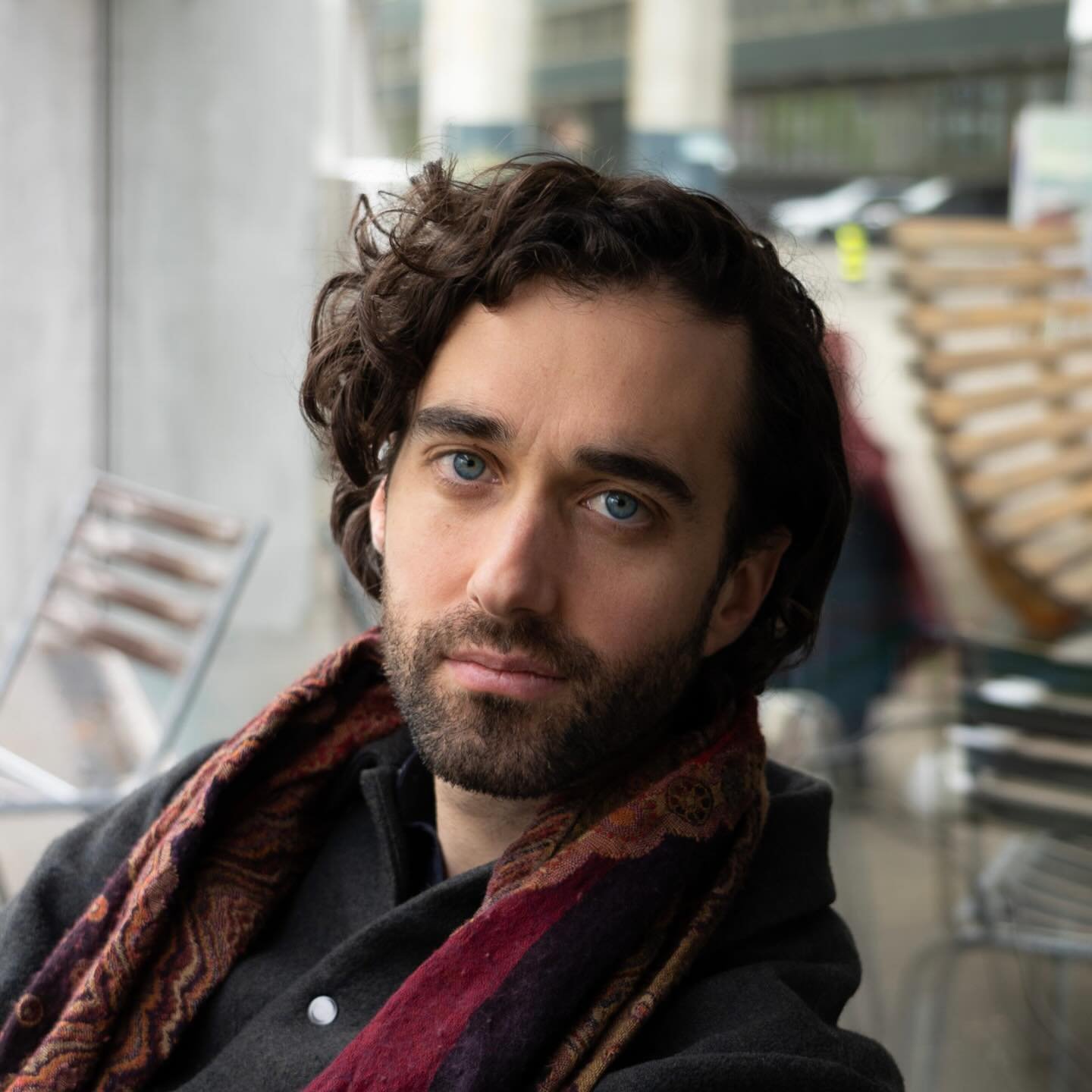 #ARTISTPORTRAIT
#LIEDINNOVATION

DAS WANDERN - EIN AUDIOWALK AUF GOETHES SPUREN x @rhonefestival / @bergbuchbrig 

Der italienisch-schweizerische Tenor Val&eacute;rian Bitschnau aus dem Kanton Wallis studierte Architektur an der EPFL und in M&uuml;nc