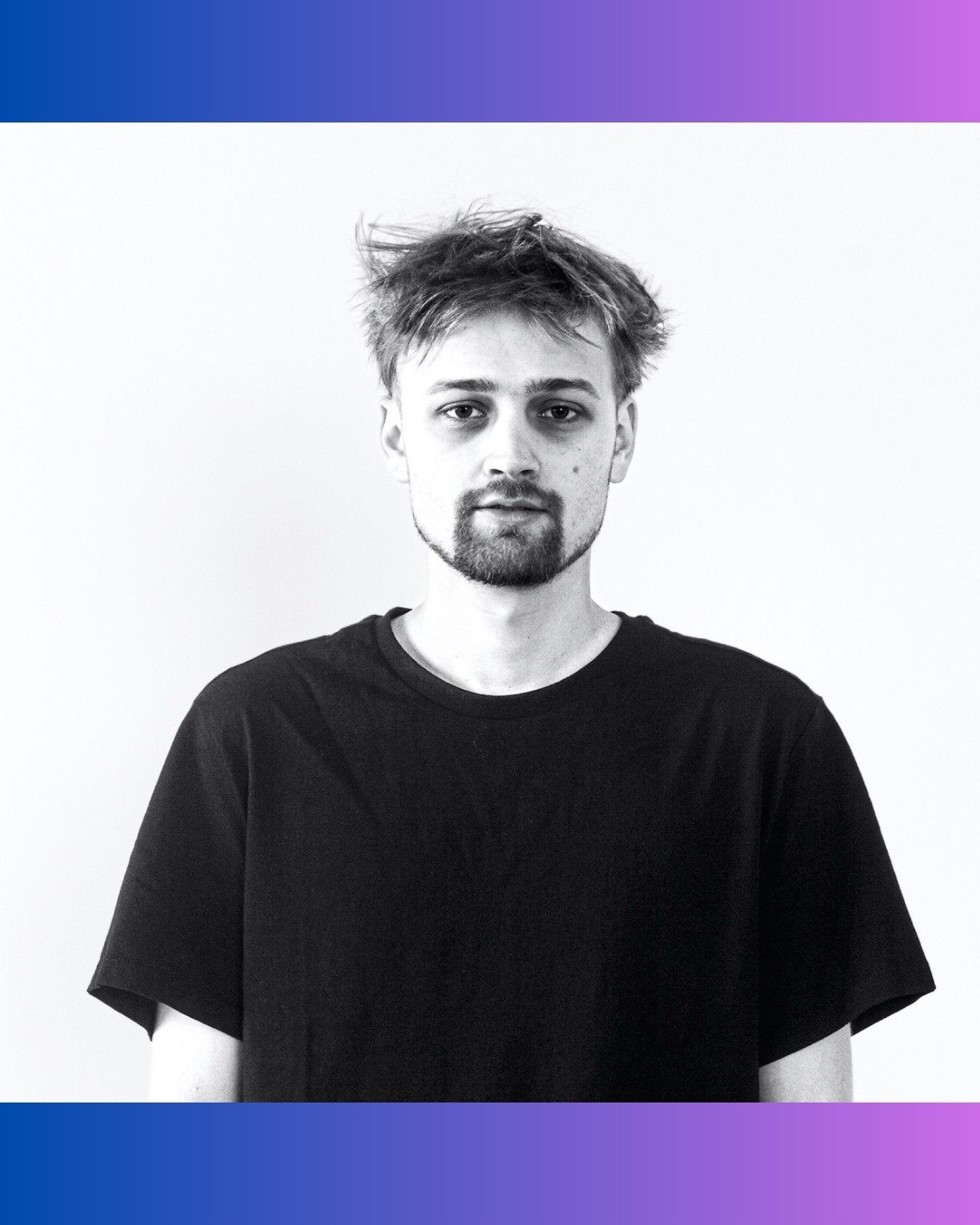 🌹 Zu erleben in Requiem f&uuml;r einen jungen K&uuml;nstler &times; #Liedinnovation

Im Portr&auml;t: Timm Kornelius &middot; Fagott &amp; Elektronik

Timm Kornelius schloss j&uuml;ngst seinen Master in Fagott an der Musik-Akademie Basel ab und besc
