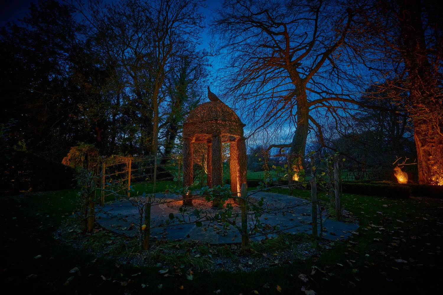 Willow-gazebo-at-night.jpg