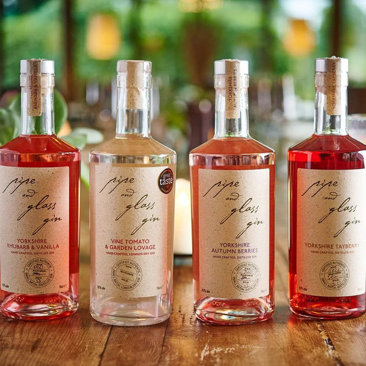 Gin-70cl-2024-07-25_1057-Tim-Green-1x1.jpg