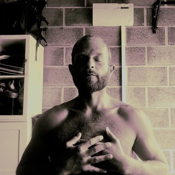 Oliver Jenkin leading a meditation session in Devon
