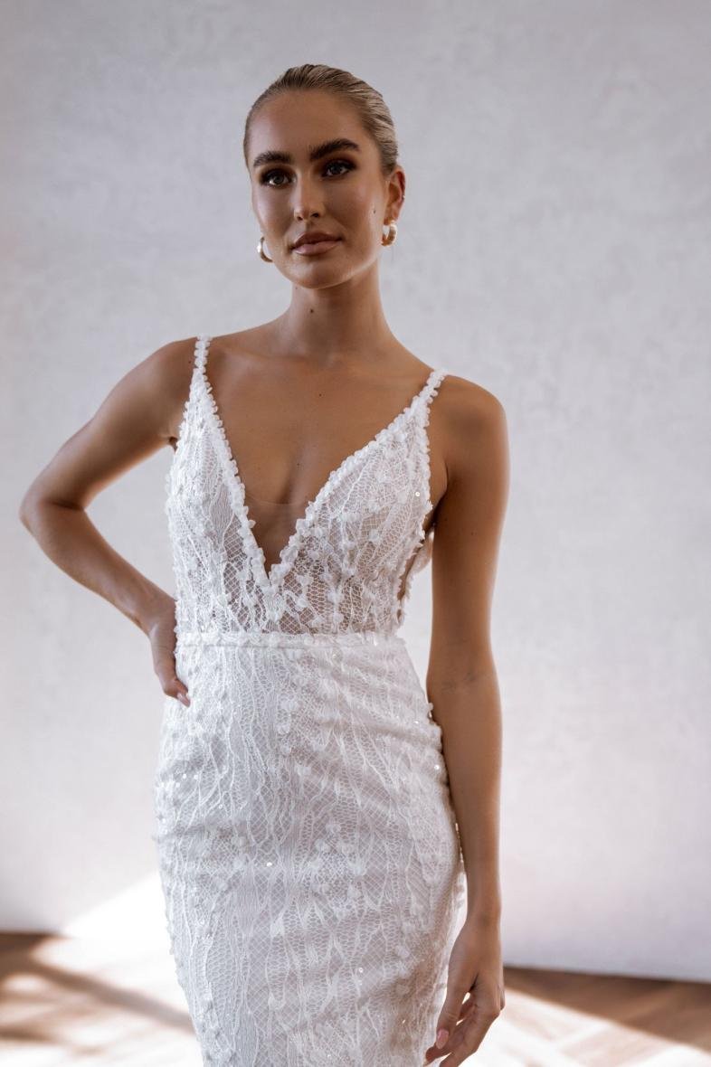 Harlow size 10 Sample Sale Gown by Made With Love