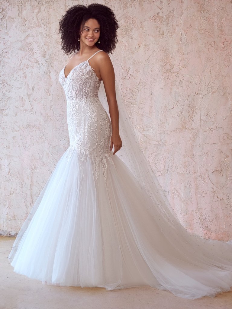 Maggie-Sottero-Geddes-Fit-and-Flare-Wedding-Dress-22MS947A01-Alt1-MV.jpeg