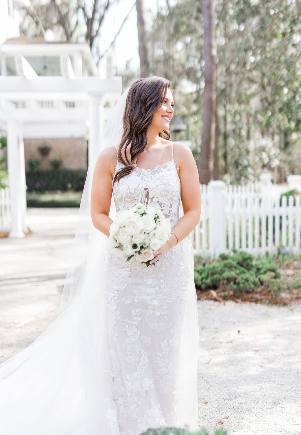 rachel-and-jarrods-classic-white-wedding-florals-designed-by-savannah-florist-ivory-and-beau-for-elegant-wedding-at-the-mackey-house-1.JPG