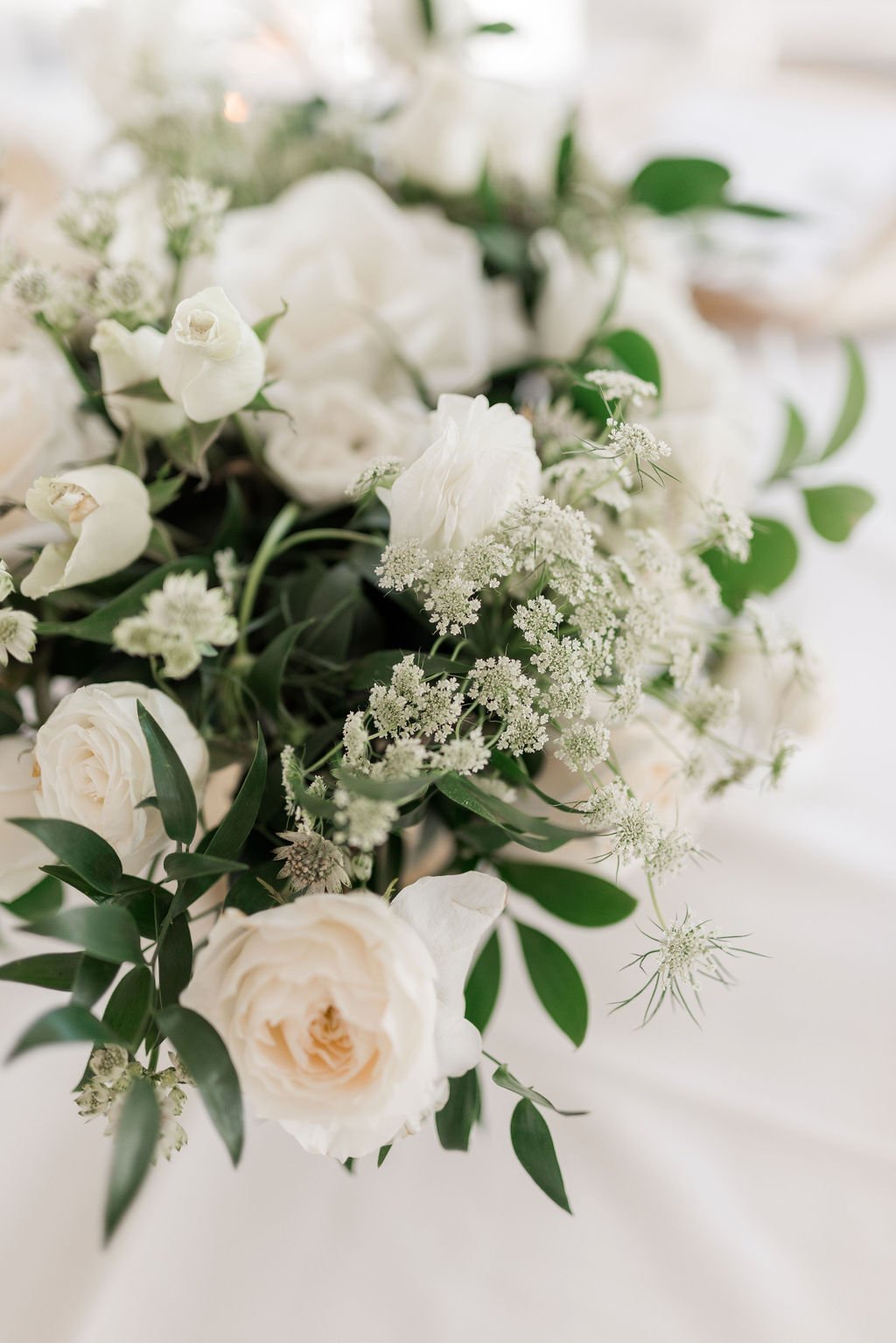 rachel-and-jarrods-classic-white-wedding-florals-designed-by-savannah-florist-ivory-and-beau-for-elegant-wedding-at-the-mackey-house-26.jpg