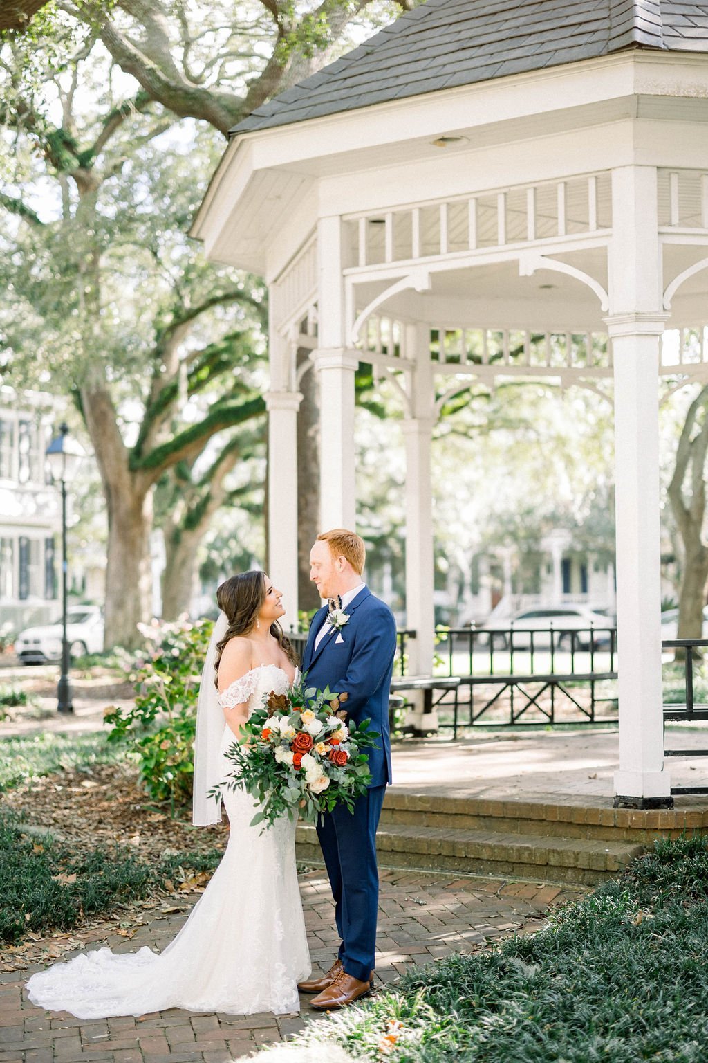 fall-wedding-florals-designed-by-savannah-florist-ivory-and-beau-for-erin-and-elliots-wedding-at-victory-north-savannah-5.jpg