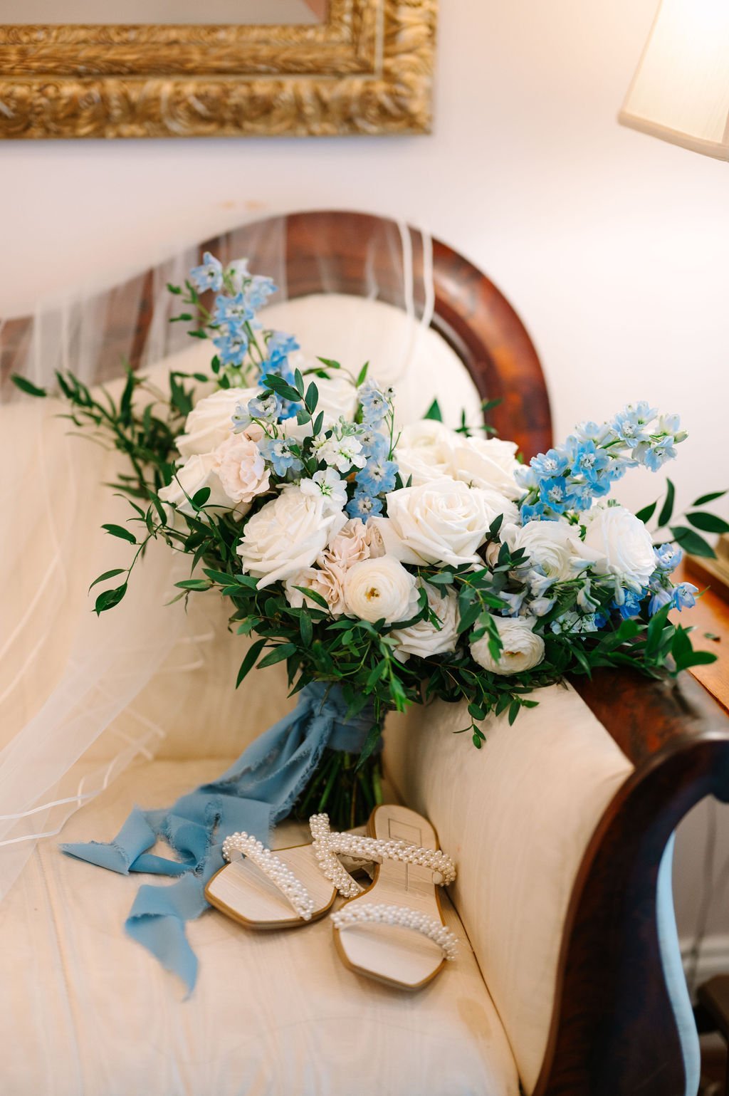 large bridal bouquet