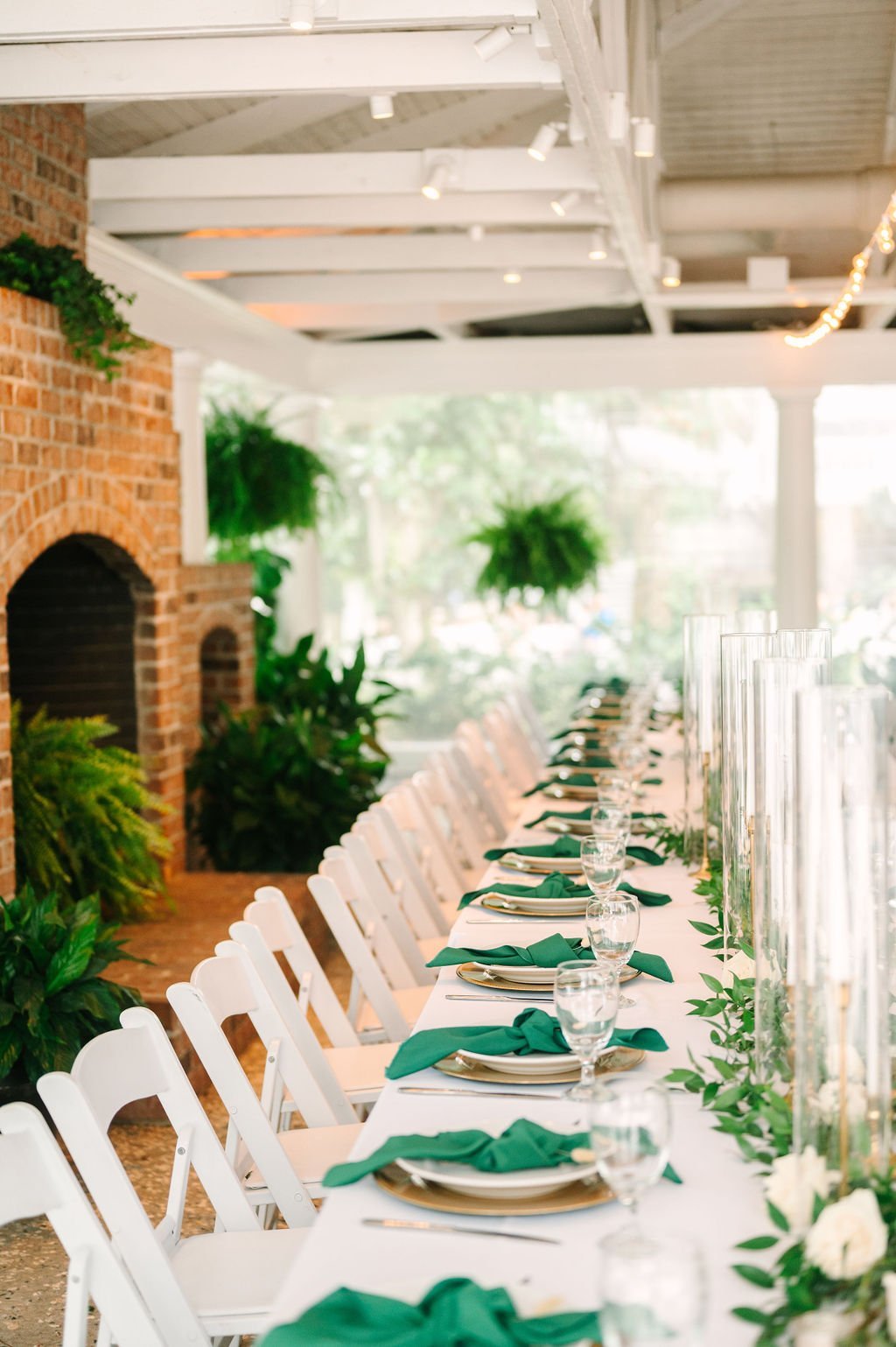 ashlyn-and-conors-chic-southern-summer-wedding-at-the-mackey-house-in-savannah-ga-featuring-bright-airy-fun-florals-by-savannah-florist-ivory-and-beau-29.jpg