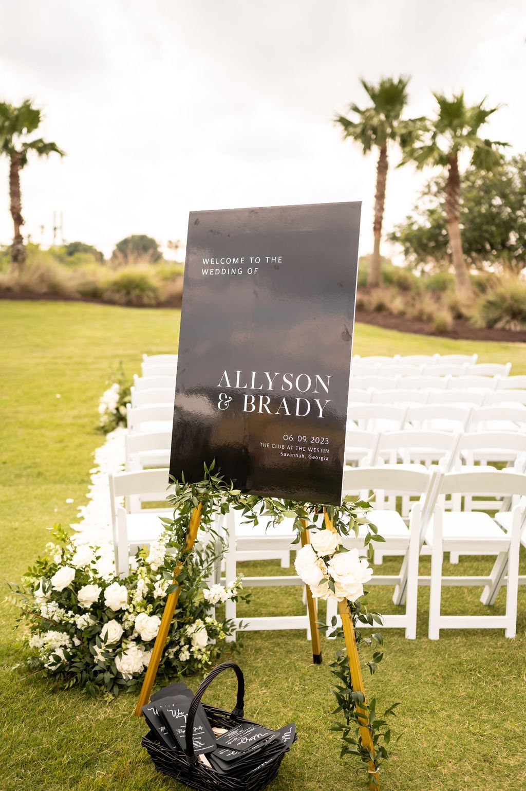 classic black and white wedding