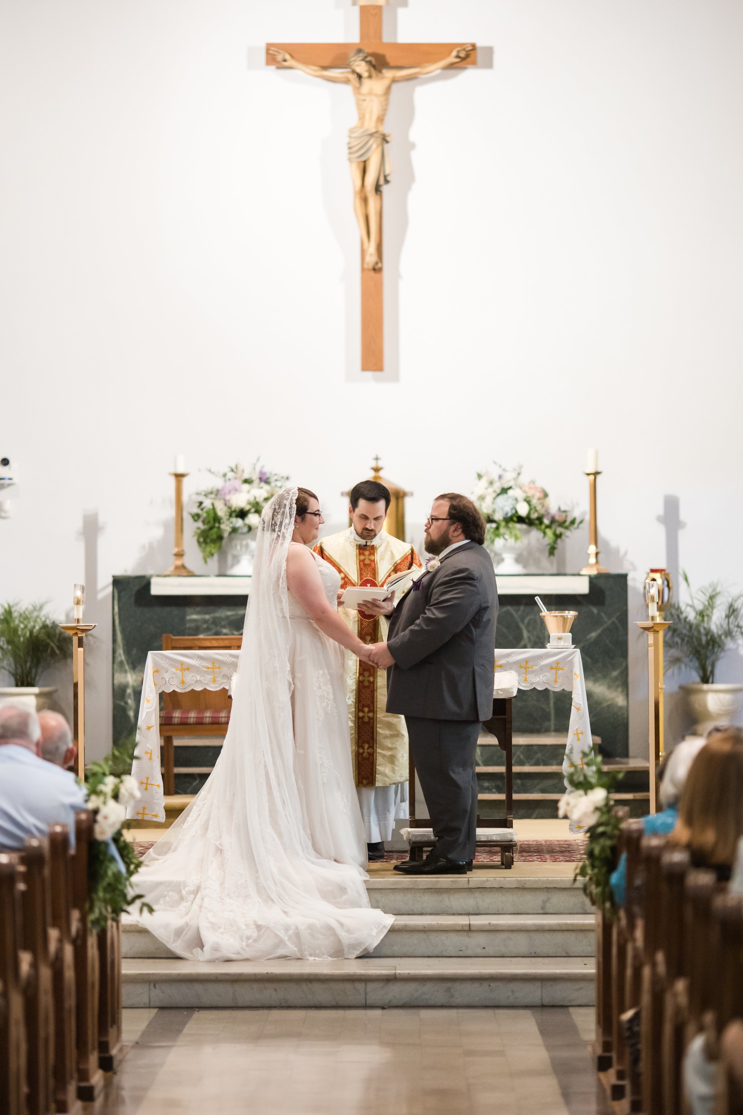 savannah-bride-savannah-wedding-dresses-savannah-bridal-boutique-wedding-dress-sacred-heart-church-wedding-dress-savannah-weddings-4.jpg