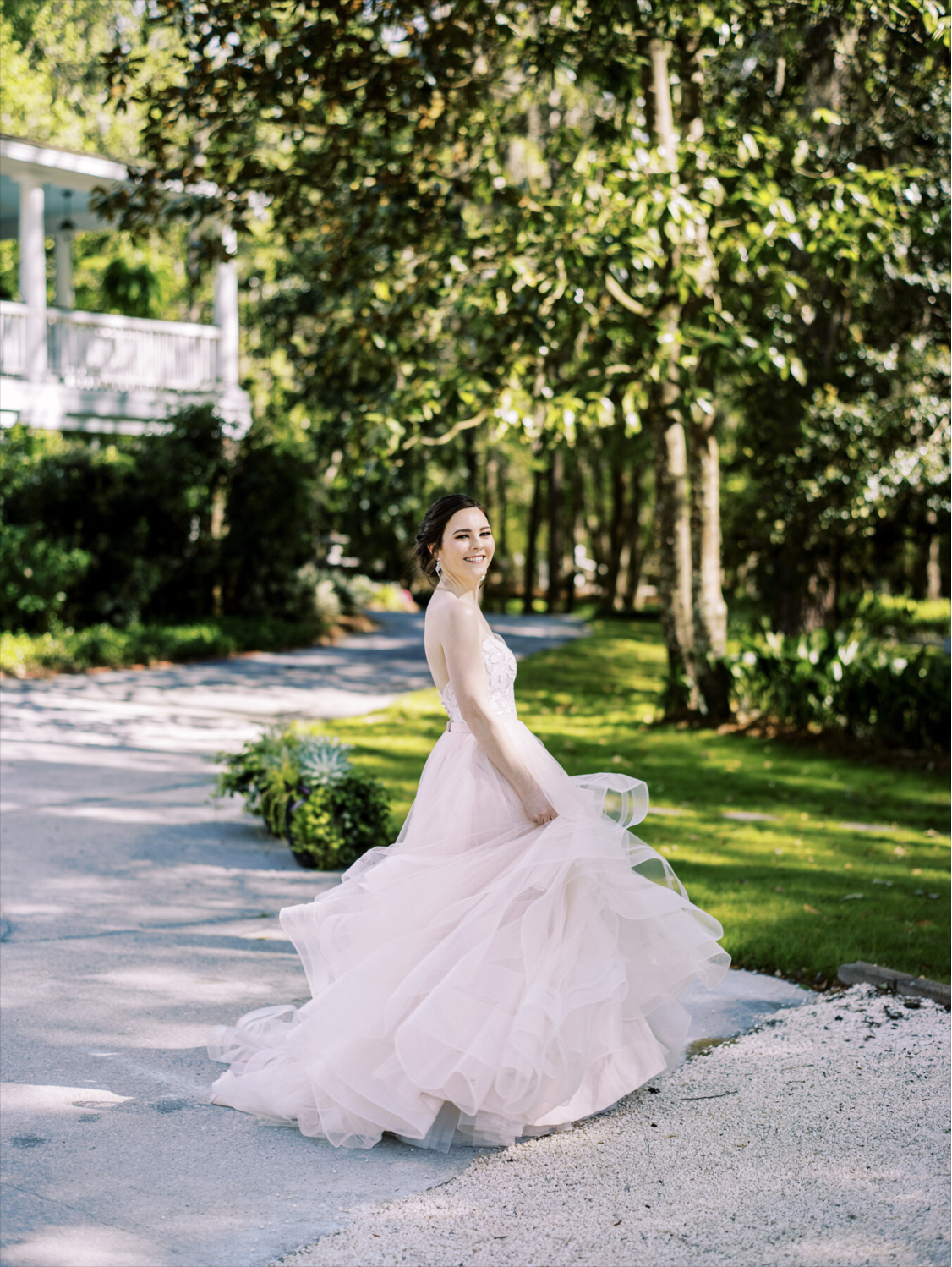 ivory-and-beau-blog-down-for-the-gown-marissa-hattie-by-rebecca-ingram-maggie-sottero-nessa-skirt-by-willowby-the-mackey-house-wedding-savannah-wedding-southern-bride-real-wedding-savannah-bridal-boutique-savannah-georgia-4.png