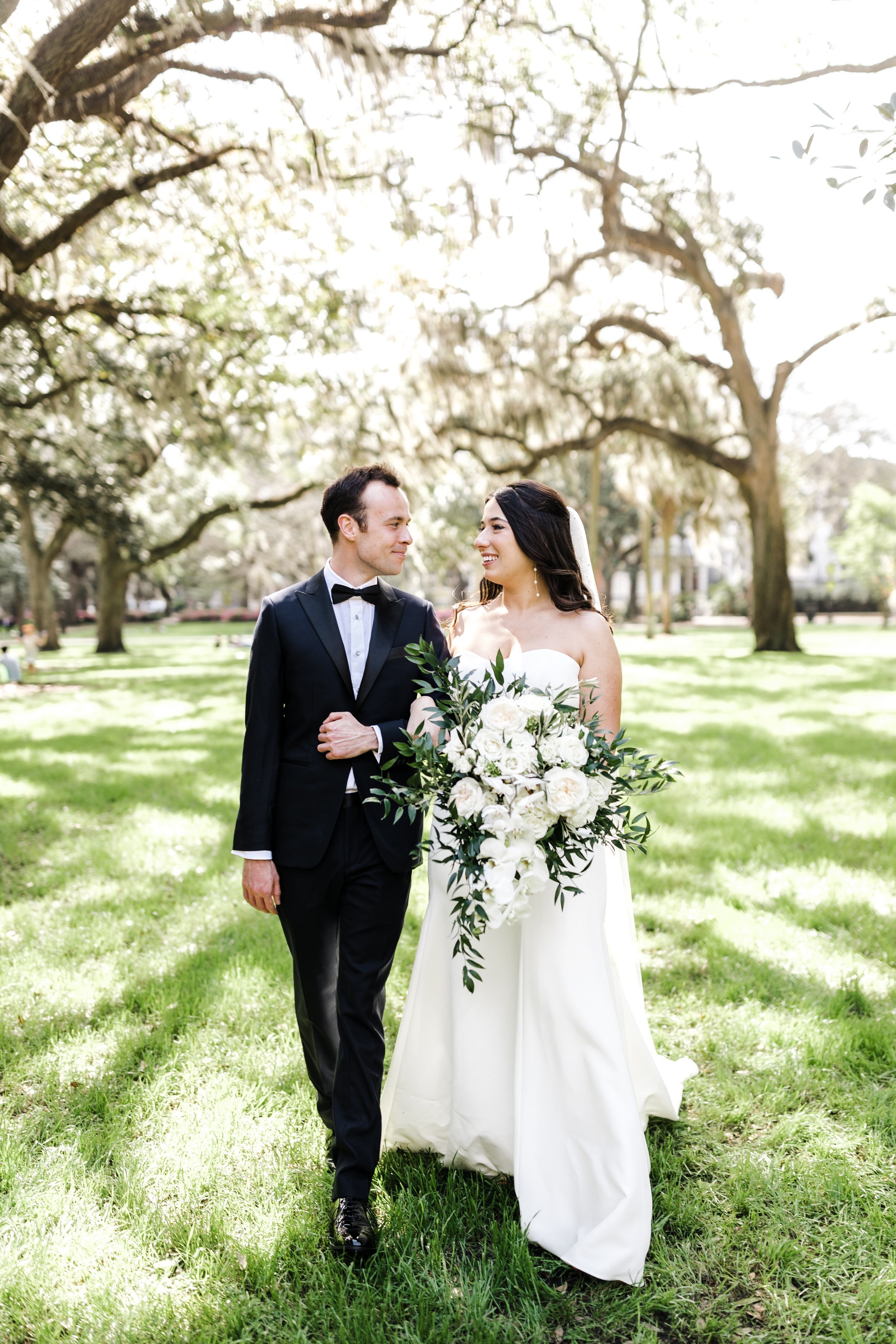 ivory-and-beau-wedding-and-florals-annelise-and-preston-wedding-blog-savannah-wedding-savannah-wedding-coordinator-savannah-florsit-wedding-florist-southern-wedding-forsyth-park-fountain-soho-south-savannah-wedding-gmp20199345-206.jpg