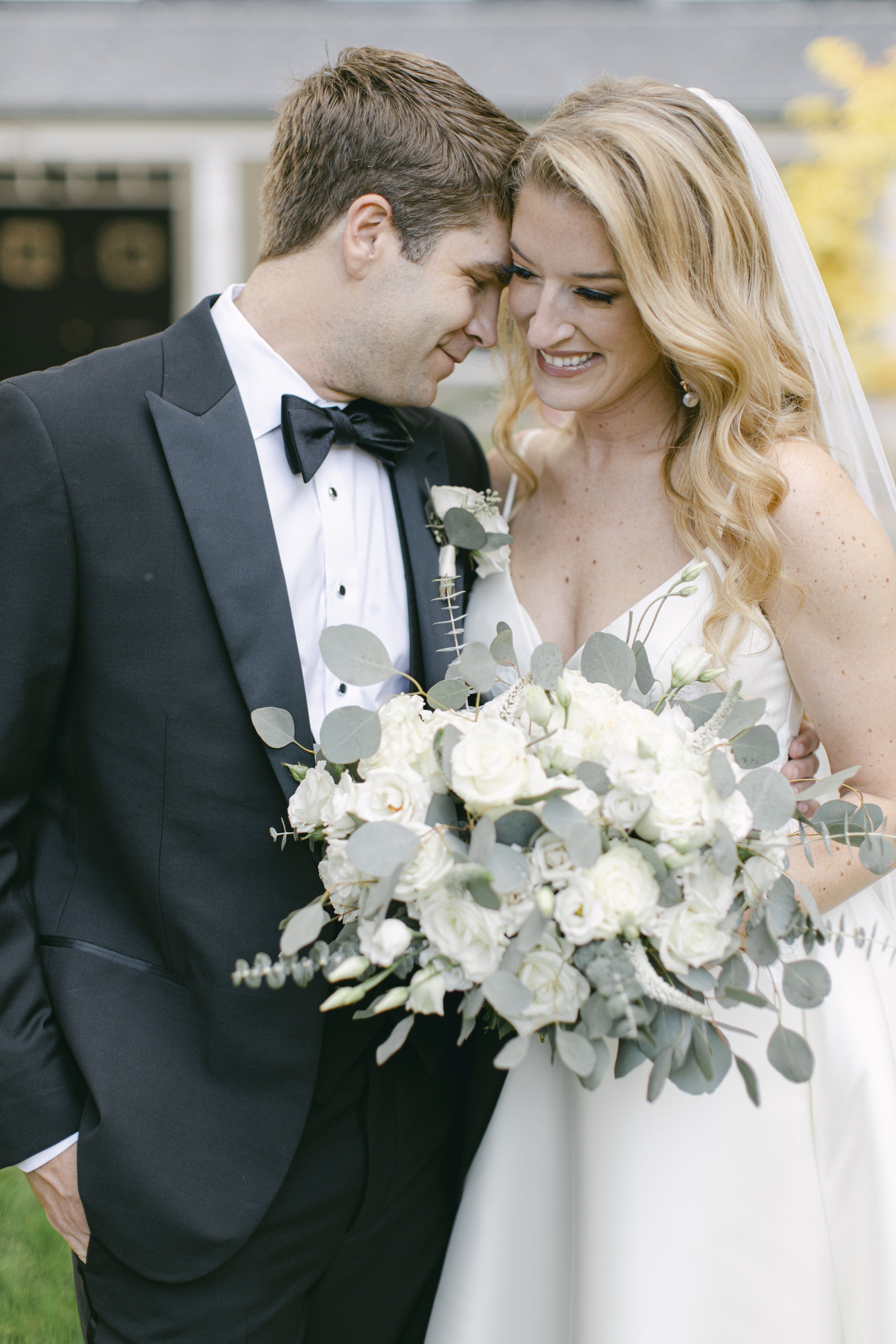 ivory-and-beau-wedding-and-florals-elizabeth-and-steven-blog-wedding-blog-real-wedding-savannah-wedding-southern-wedding-georgia-wedding-organic-wedding-flowers-southern-bride-wedding-florist-southern-florist-savannah-florist-savannah-georgia-ES219.jpg