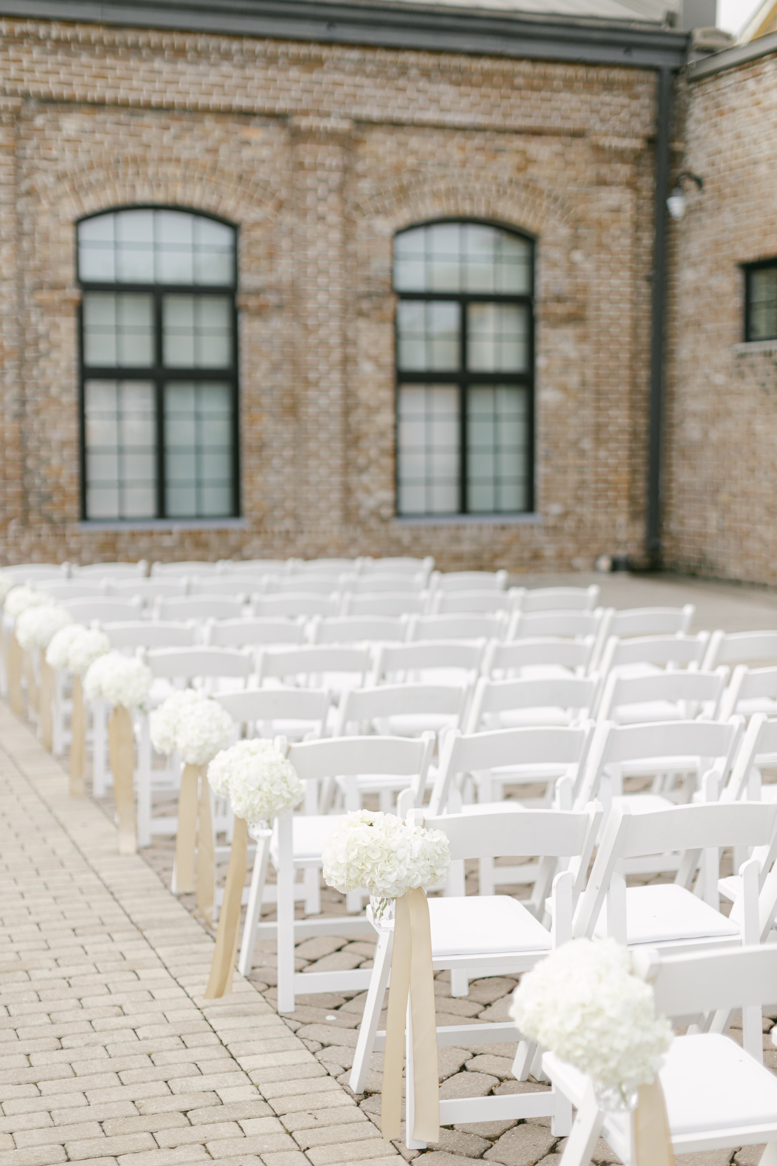 ivory-and-beau-wedding-and-florals-elizabeth-and-steven-blog-wedding-blog-real-wedding-savannah-wedding-southern-wedding-georgia-wedding-organic-wedding-flowers-southern-bride-wedding-florist-southern-florist-savannah-florist-savannah-georgia-ES486.jpg