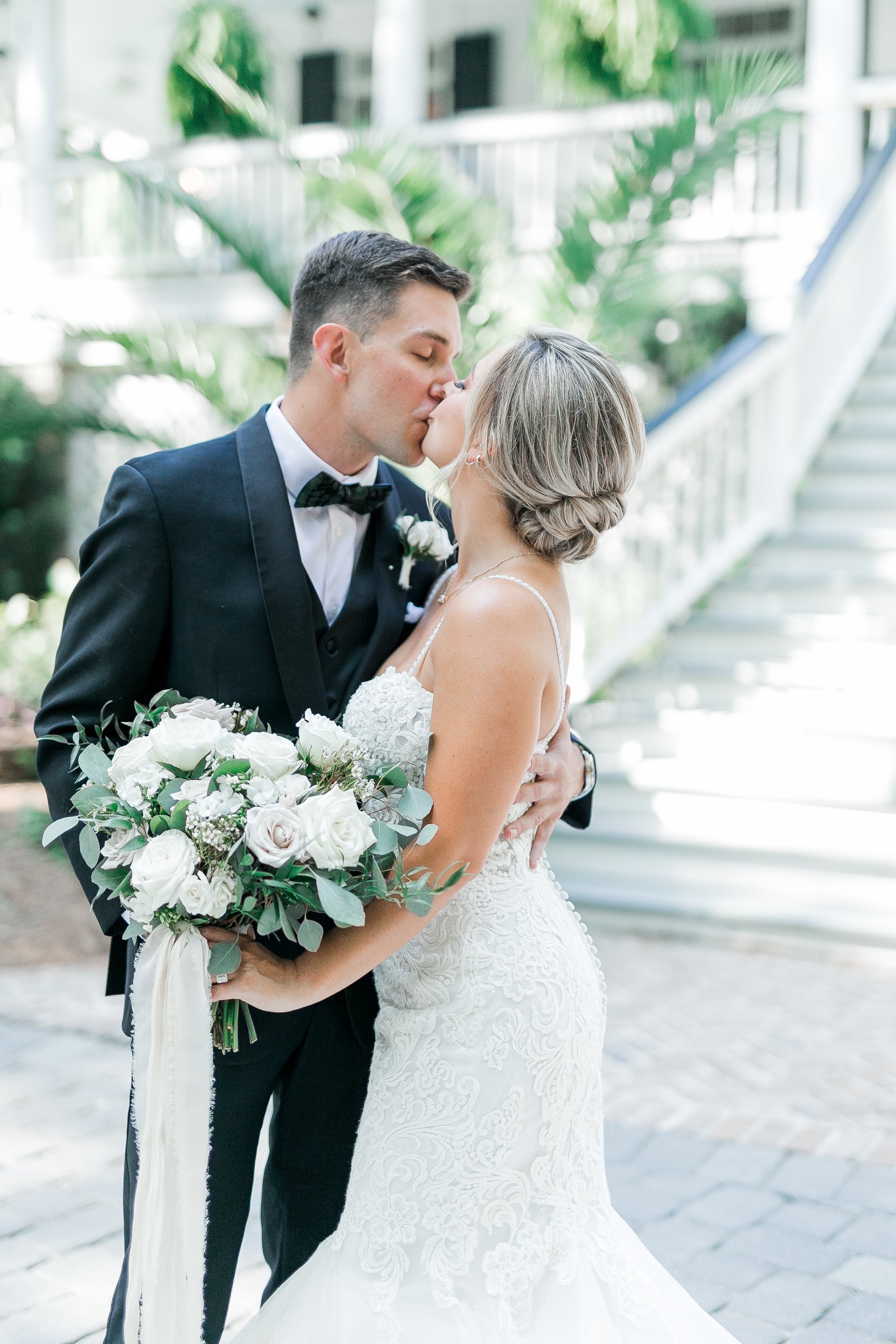 ivory-and-beau-bride-and-florals-wedding-blog-real-bride-real-wedding-savannah-wedding-southern-wedding-mackey-house-alistaire-maggie-sottero-wedding-dress-organic-natural-neutral-wedding-flowers-wedding-florist-savannah-Oct32021Wedding2143.JPG