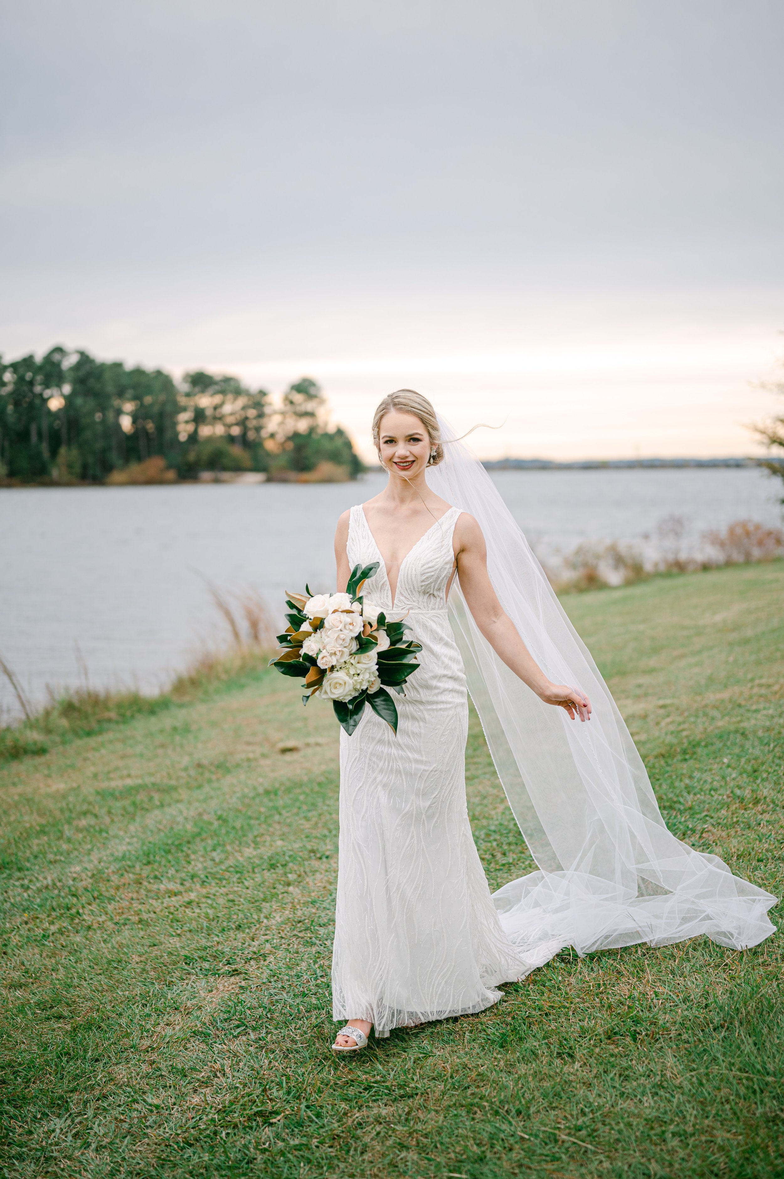 ivory-and-beau-bride-taylor-real-bride-ryder-made-with-love-wedding-dress-bridal-gown-wedding-gown-classic-bride-savannah-bridal-shop-bridal-boutique-bridal-shopping-bridal-style-bridal-inspo-2021-11-6 Taylor-and-Ben-Augusta-Wedding-Photographer145.jpg