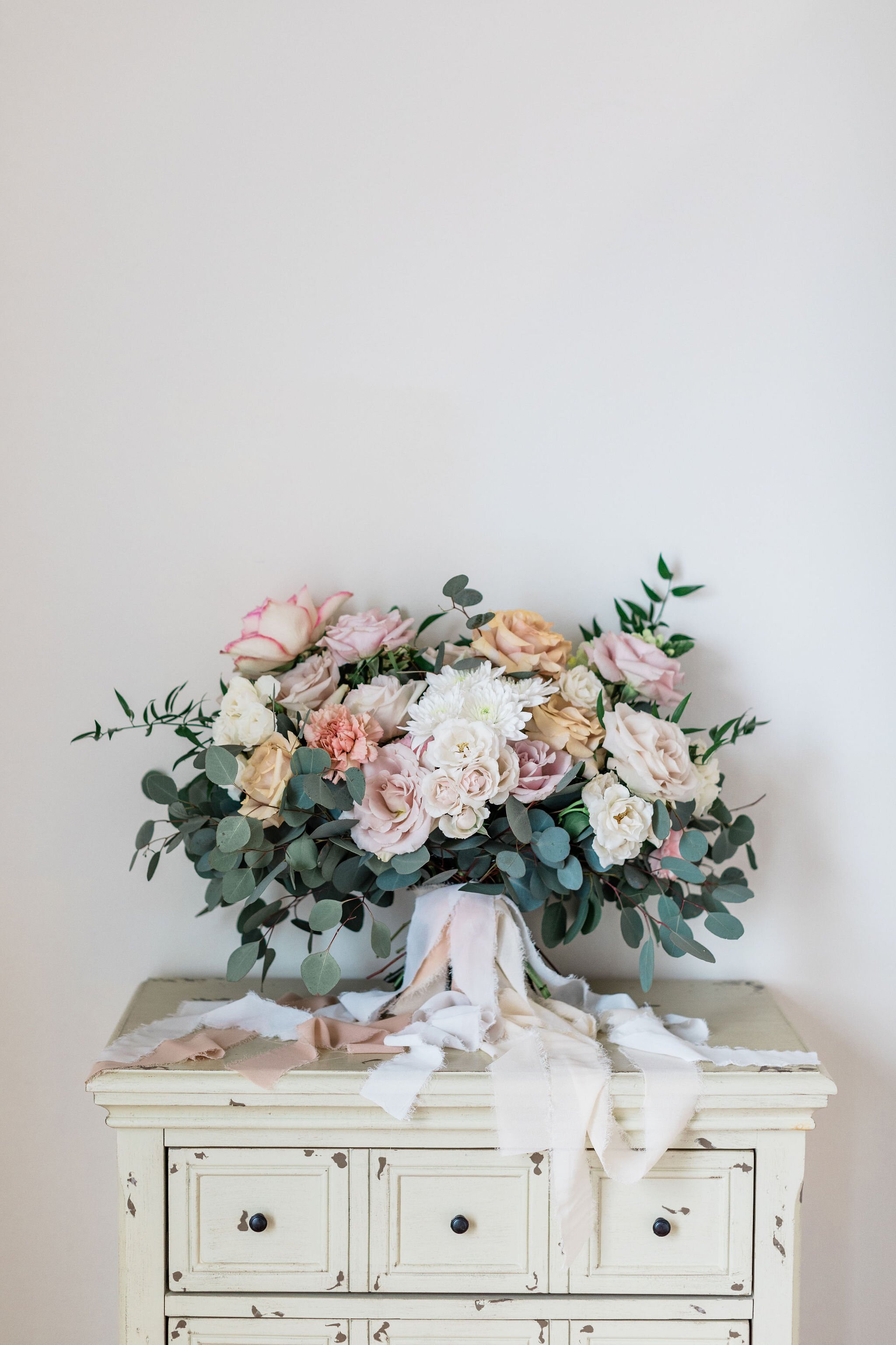 ivory-and-beau-florals-elopement-flowers-savannah-elopement-package-wedding-flowers-AptBPhoto_KrystalGary-57.jpg