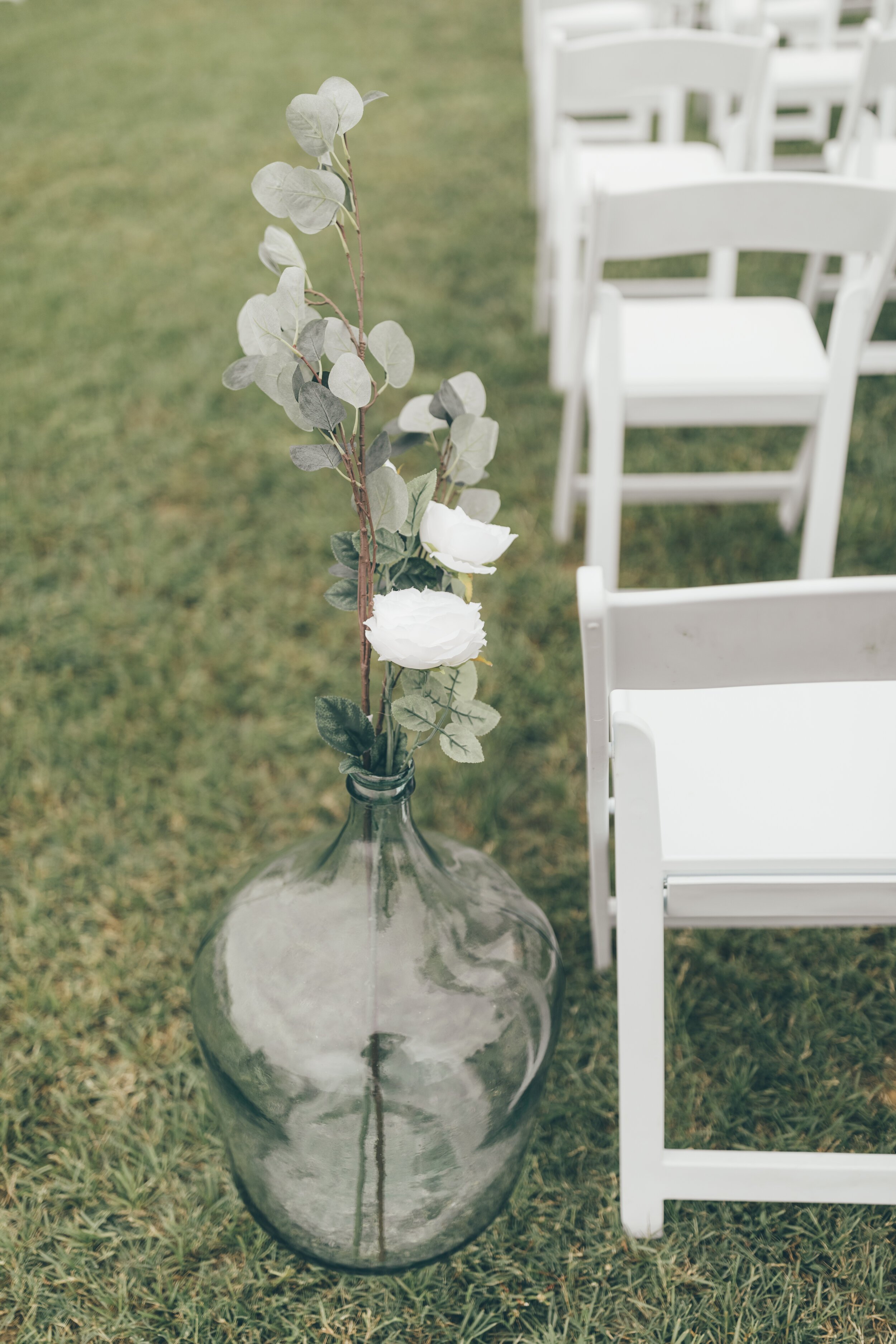 ivory-and-beau-bride-and-florals-real-bride-real-wedding-blog-wedding-dress-bridal-gown-wedding-gown-wedding-flowers-savannah-florist-wedding-florist-maggie-sottero-wedding-dress-organic-natural-wedding-Griffin_0490.jpg