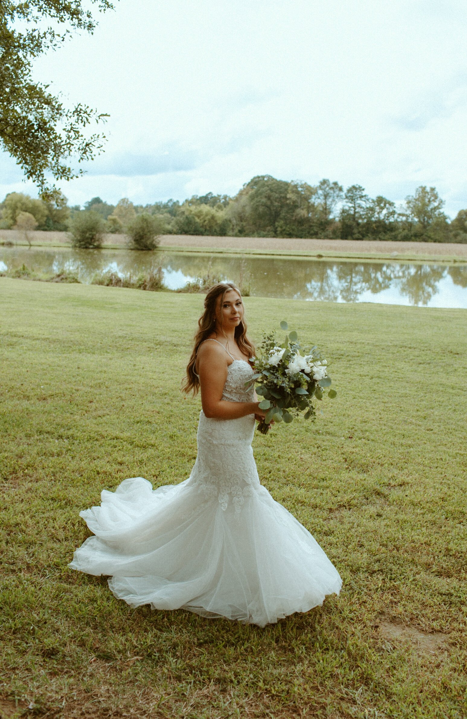 ivory-and-beau-bride-autumn-real-bride-maggie-sottero-wedding-dress-bridal-gown-wedding-gown-bridal-shop-bridal-boutique-bridal-shopping-savannah-georgia-fitted-fit-and-flare-ivory_MG_1188.jpg