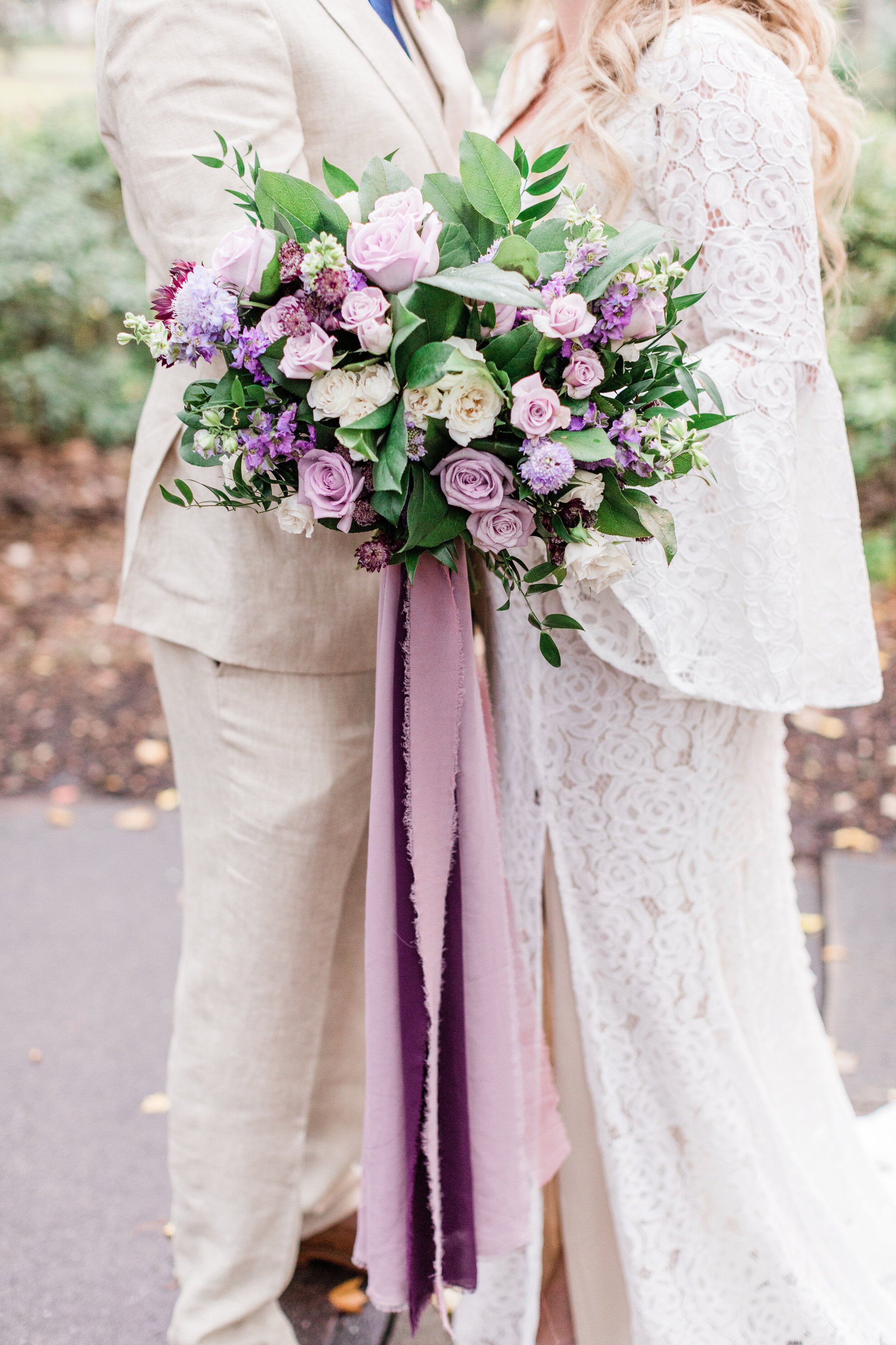 ivory-and-beau-florals-elopement-flowers-wedding-flowers-floral-design-savannah-elopement-package-savannah-florist-purple-and-white-flowers-blog-wedding-blog-inspiration-AptBPhoto_KatiCorey-14.jpg