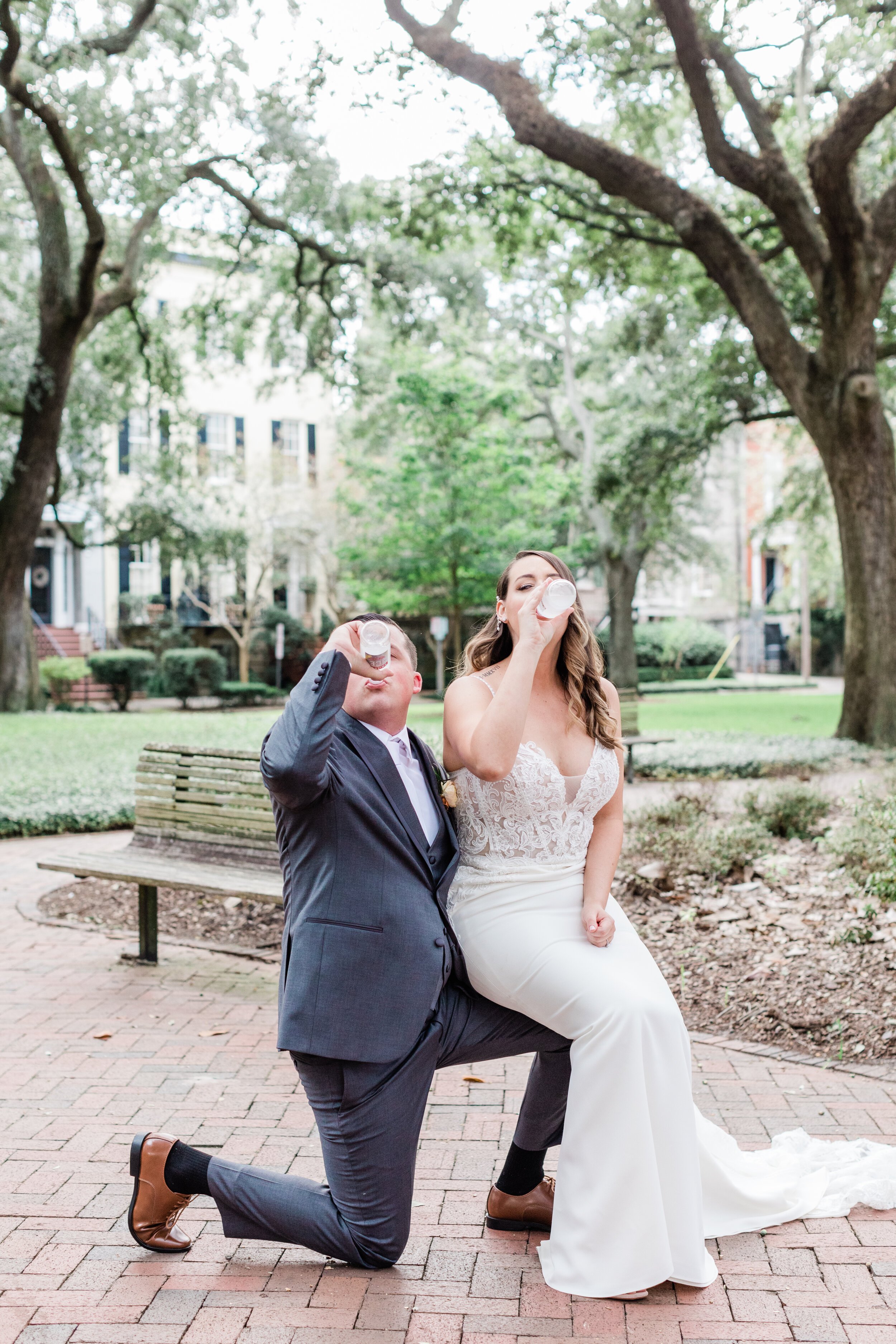 ivory-and-beau-bride-wedding-florals-melissa-and-daniel-real-bride-real-wedding-savannah-wedding-bridal-gown-wedding-coordinator-wedding-flowers-savannah-florist-savannah-wedding-planner-wedding-florals-AptBPhoto_MelissaDaniel_WeddingParty078.JPG