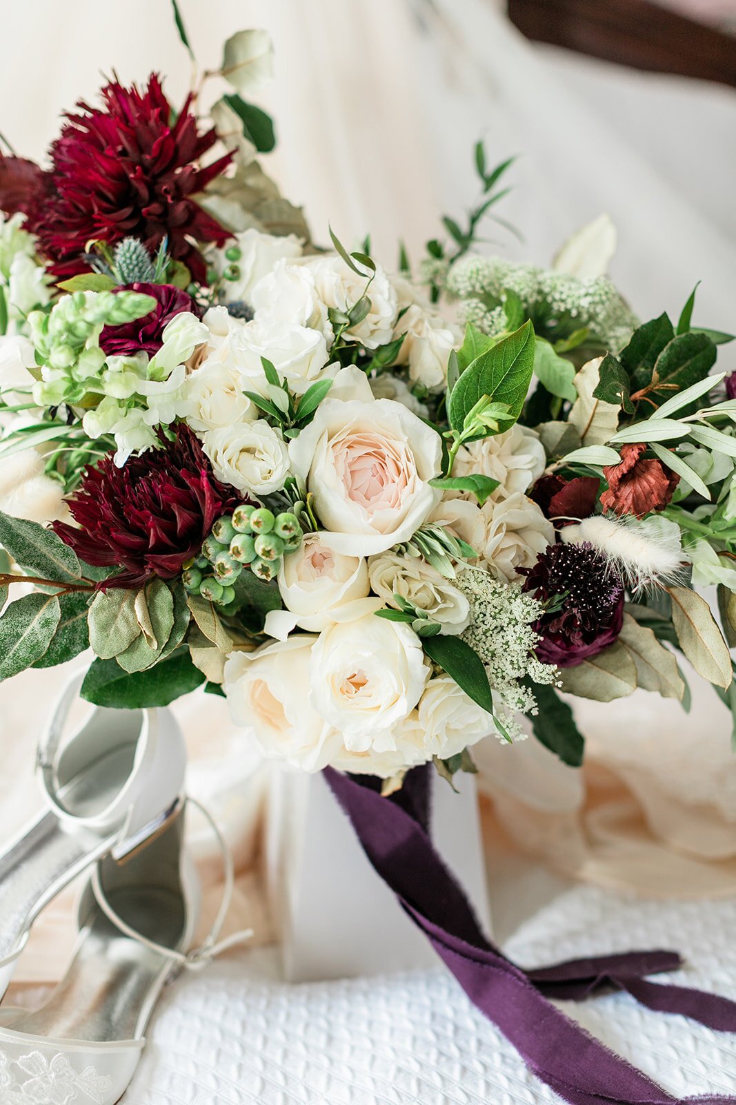 ivory-and-beau-florals-spring-and-stephen-wedding-flowers-wedding-florals-wedding-florist-savannah-florist-savannah-wedding-southern-wedding-floral-design-real-wedding-RLP-Details18.jpg