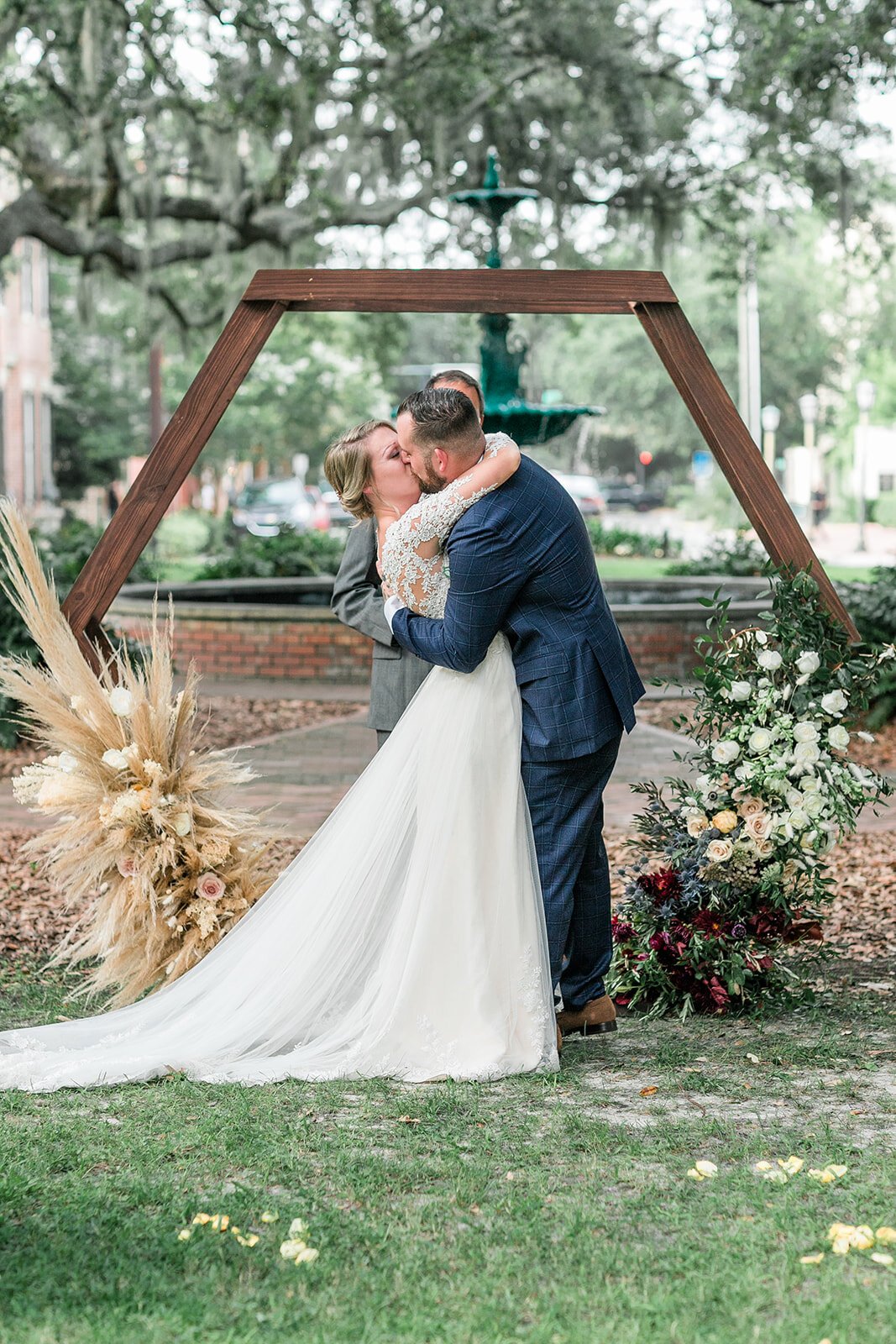 ivory-and-beau-florals-spring-and-stephen-wedding-flowers-wedding-florals-wedding-florist-savannah-florist-savannah-wedding-southern-wedding-floral-design-real-wedding-RLP-Ceremony91.jpg