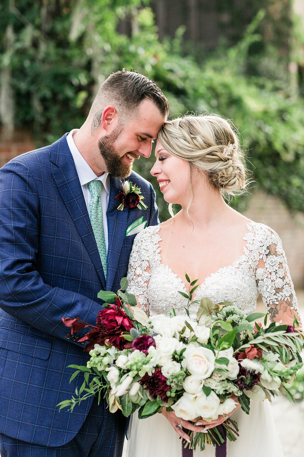 ivory-and-beau-florals-spring-and-stephen-wedding-flowers-wedding-florals-wedding-florist-savannah-florist-savannah-wedding-southern-wedding-floral-design-real-wedding-RLP-B&G12.jpg