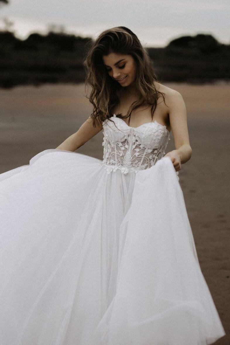 ivory-and-beau-wedding-dresses-made-with-love-bridal-trunk-show-bridal-shop-bridal-boutique-wedding-gown-bridal-gown-bride-bridal-shopping-190902-041429-iZH3J9.jpg
