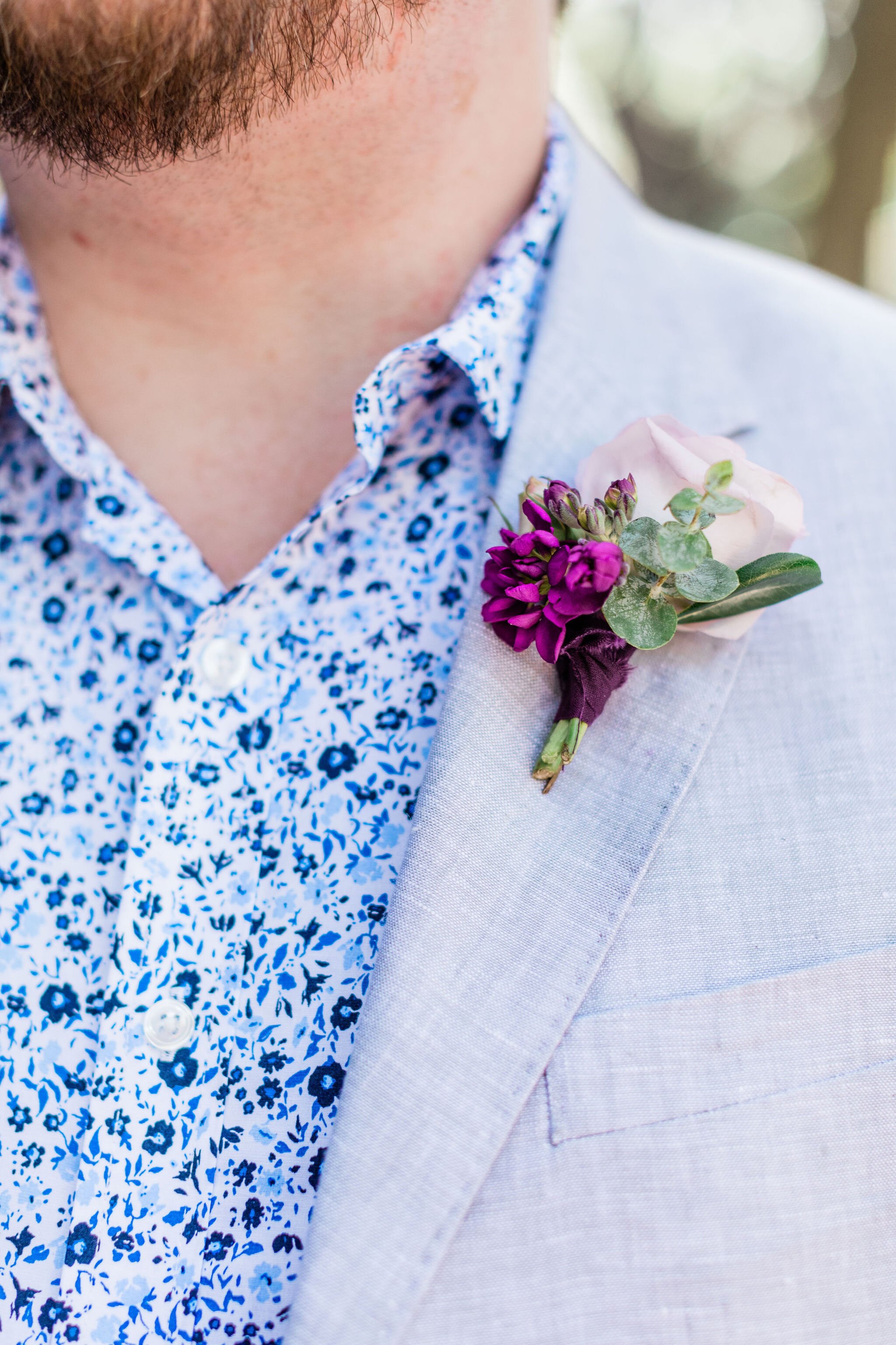 ivory-and-beau-florals-sarah-and-peter-elopement-savannah-elopement-package-florist-wedding-florist-savannah-florist-georgia-florist-floral-design-wedding-flowers-elopement-flowers-elope-AptBPhoto_SarahPeter_Elopement-98.jpg