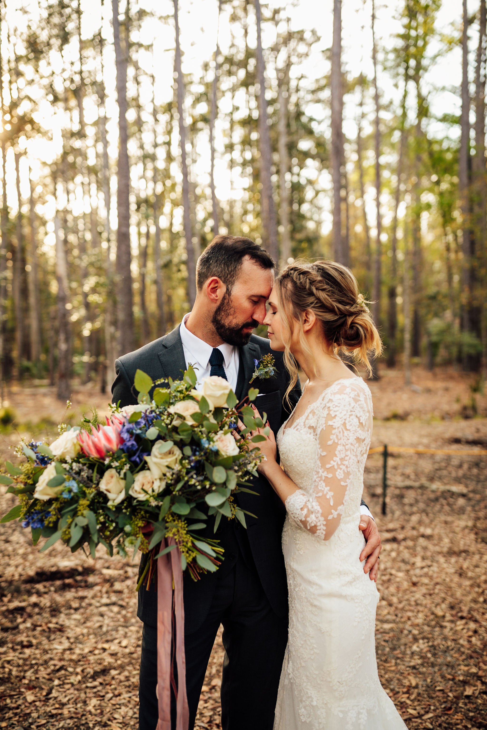 ivory-and-beau-florals-wedding-flowers-wedding-florals-florist-savannah-floral-design-savannah-wedding-wormsloe-wedding-elopement-alex-adam-wild-native-photo-134.jpg